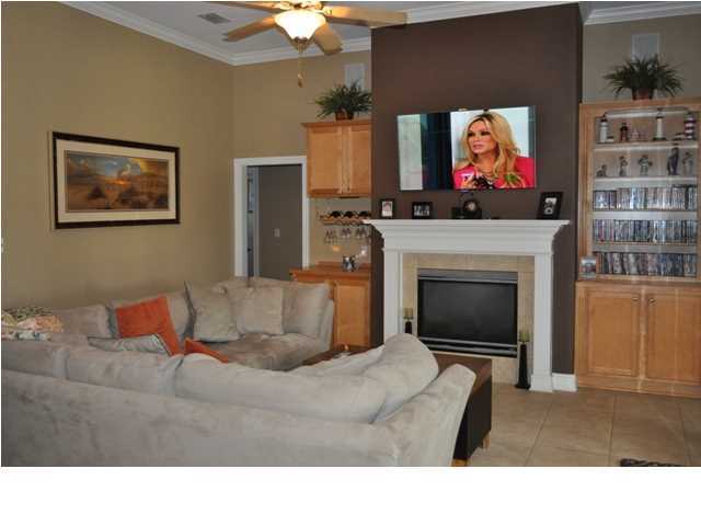 HAMMOCK BAY - Residential Lease