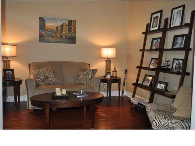 HAMMOCK BAY - Residential Lease