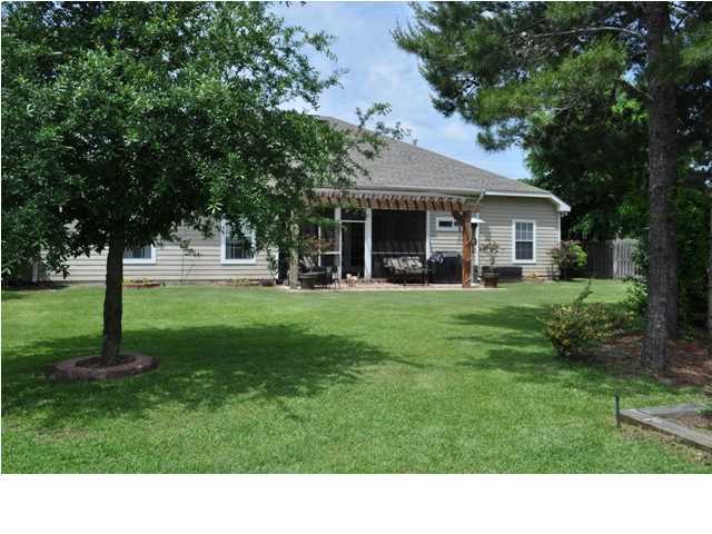 HAMMOCK BAY - Residential Lease