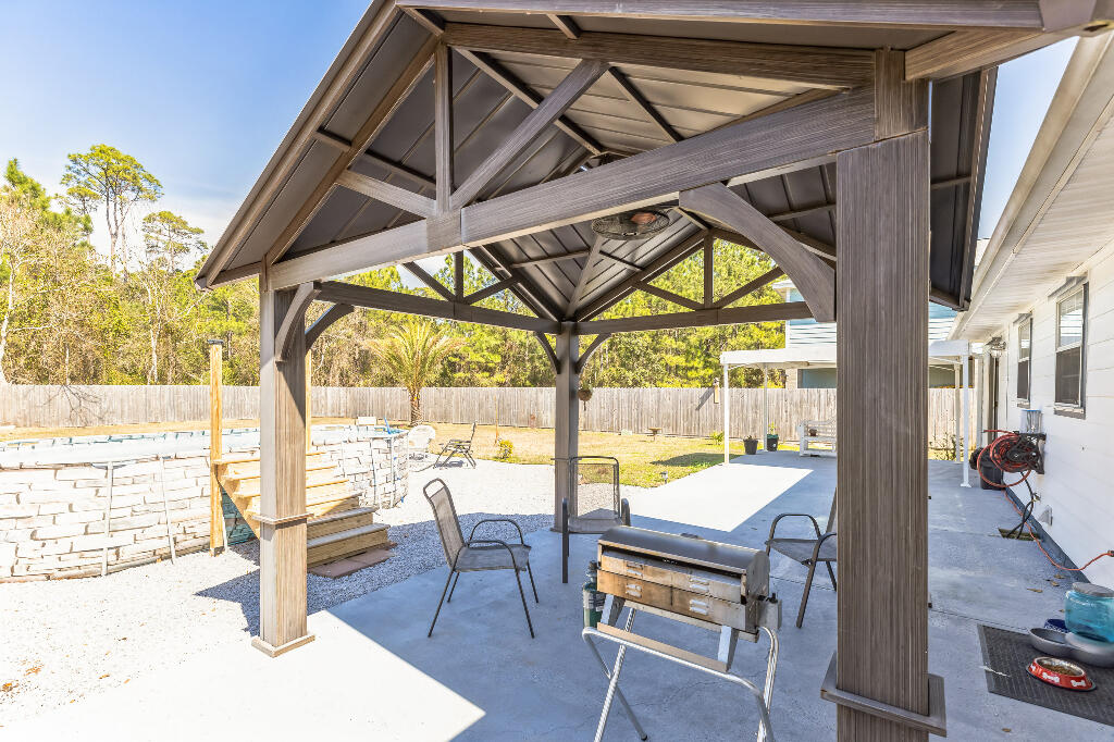 GULF BREEZE PARK - Residential