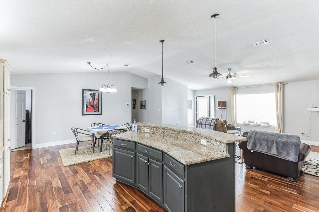 GULF BREEZE PARK - Residential