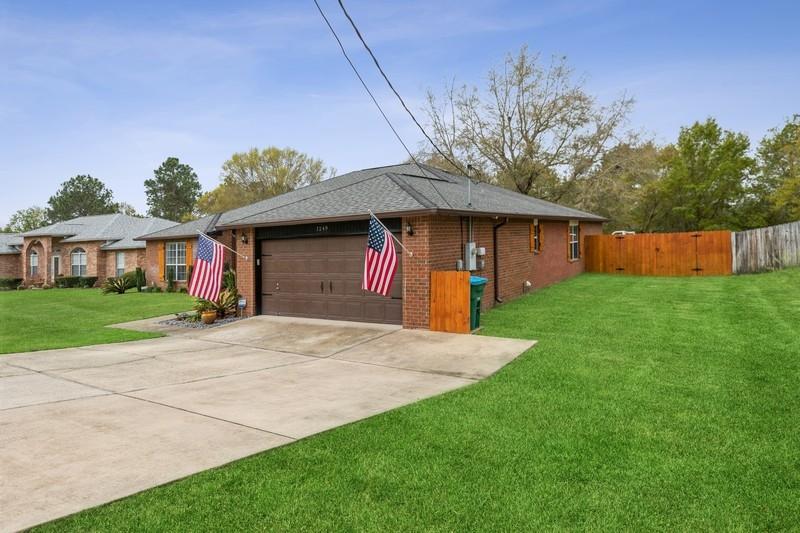 NORTHVIEW ESTATES 7TH ADDN - Residential