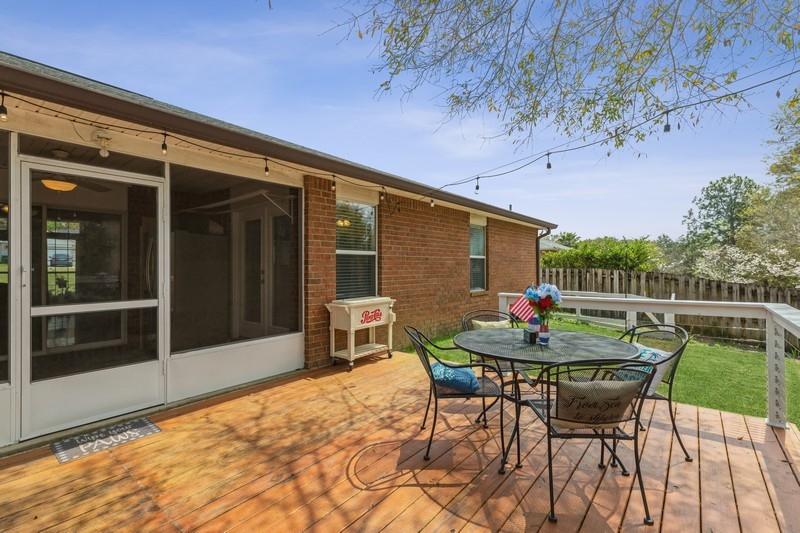 NORTHVIEW ESTATES 7TH ADDN - Residential