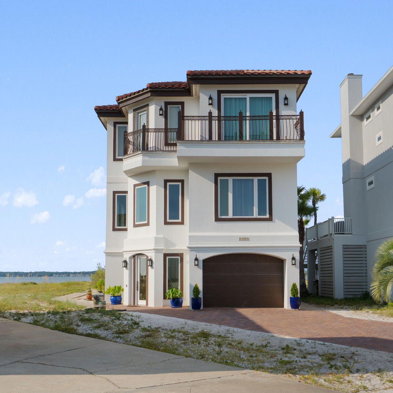 SAILMAKER COVE - Residential