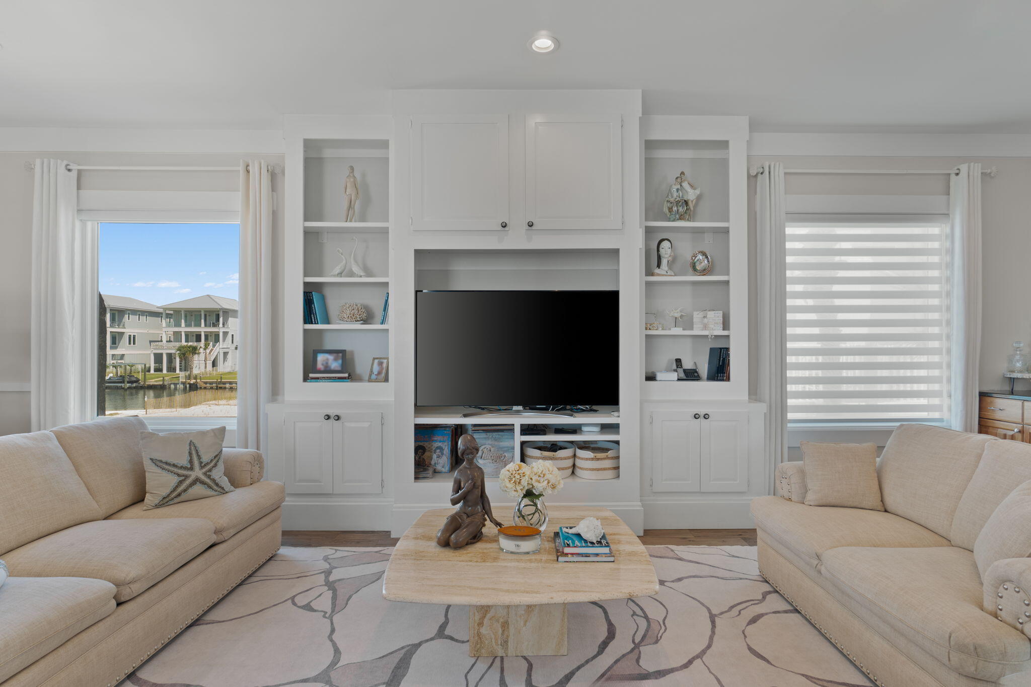 SAILMAKER COVE - Residential