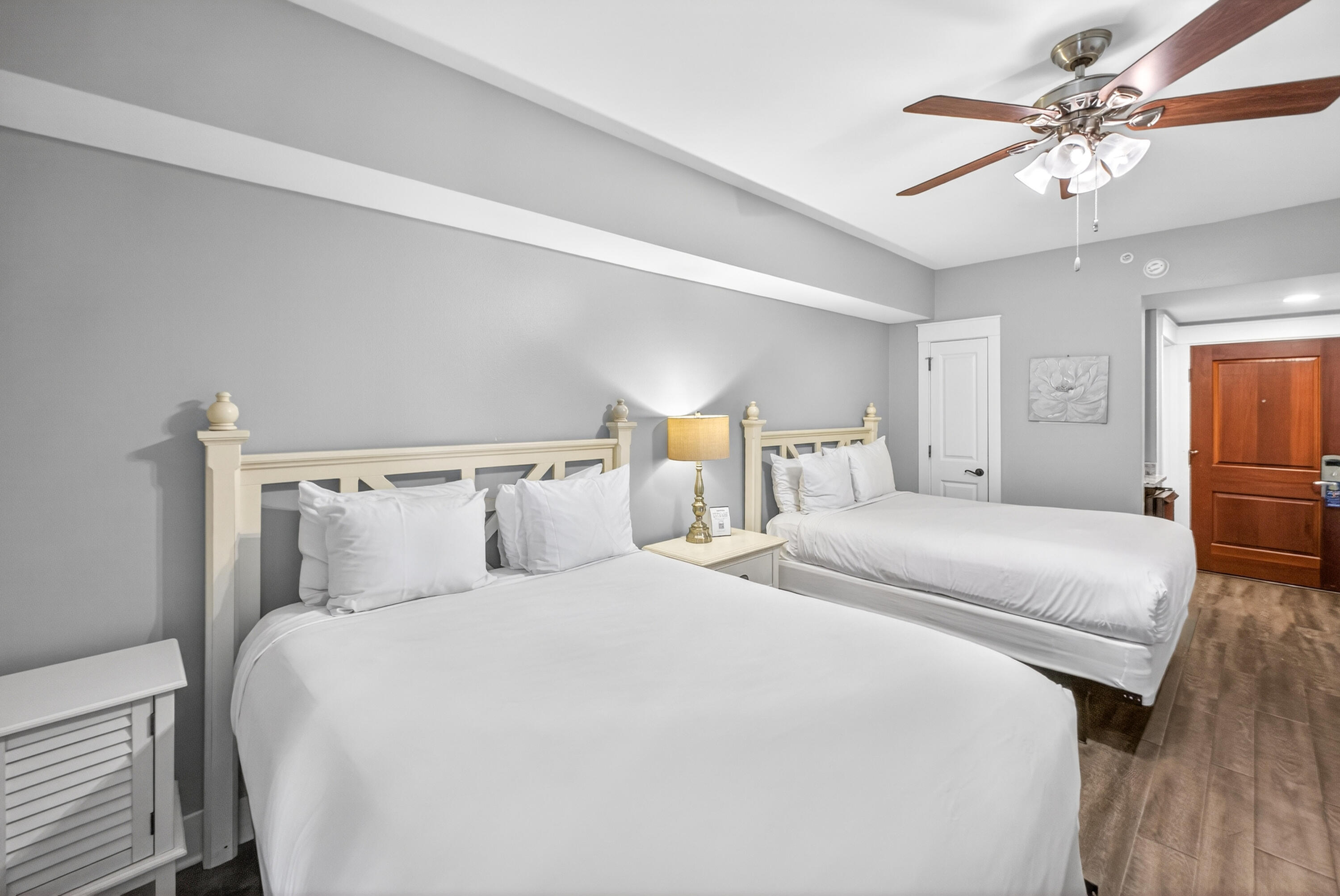 PILOT HOUSE - Residential