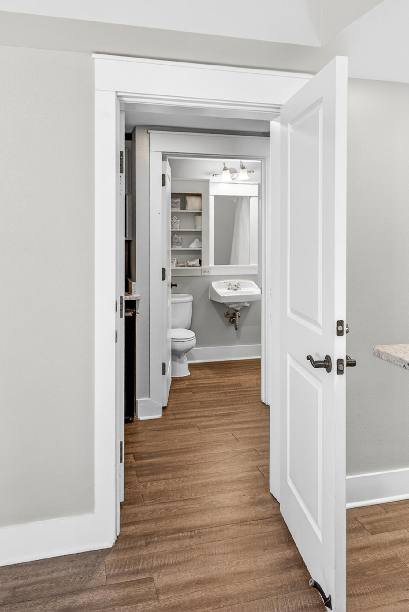 PILOT HOUSE - Residential