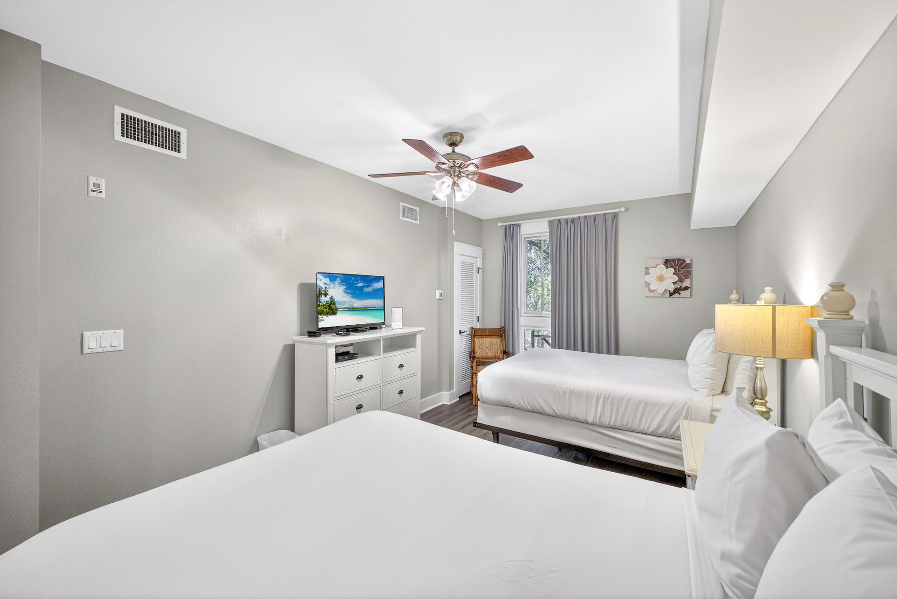 PILOT HOUSE - Residential