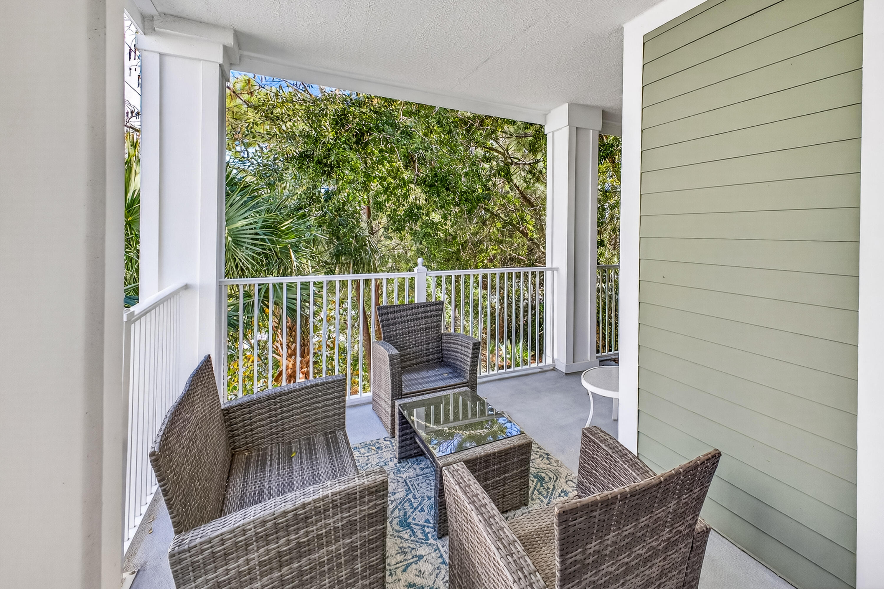 PILOT HOUSE - Residential