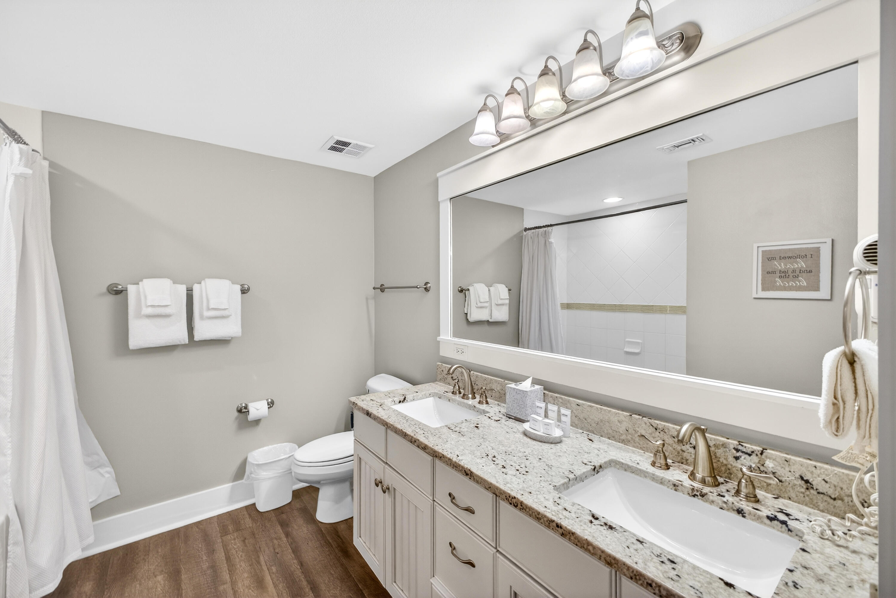 PILOT HOUSE - Residential