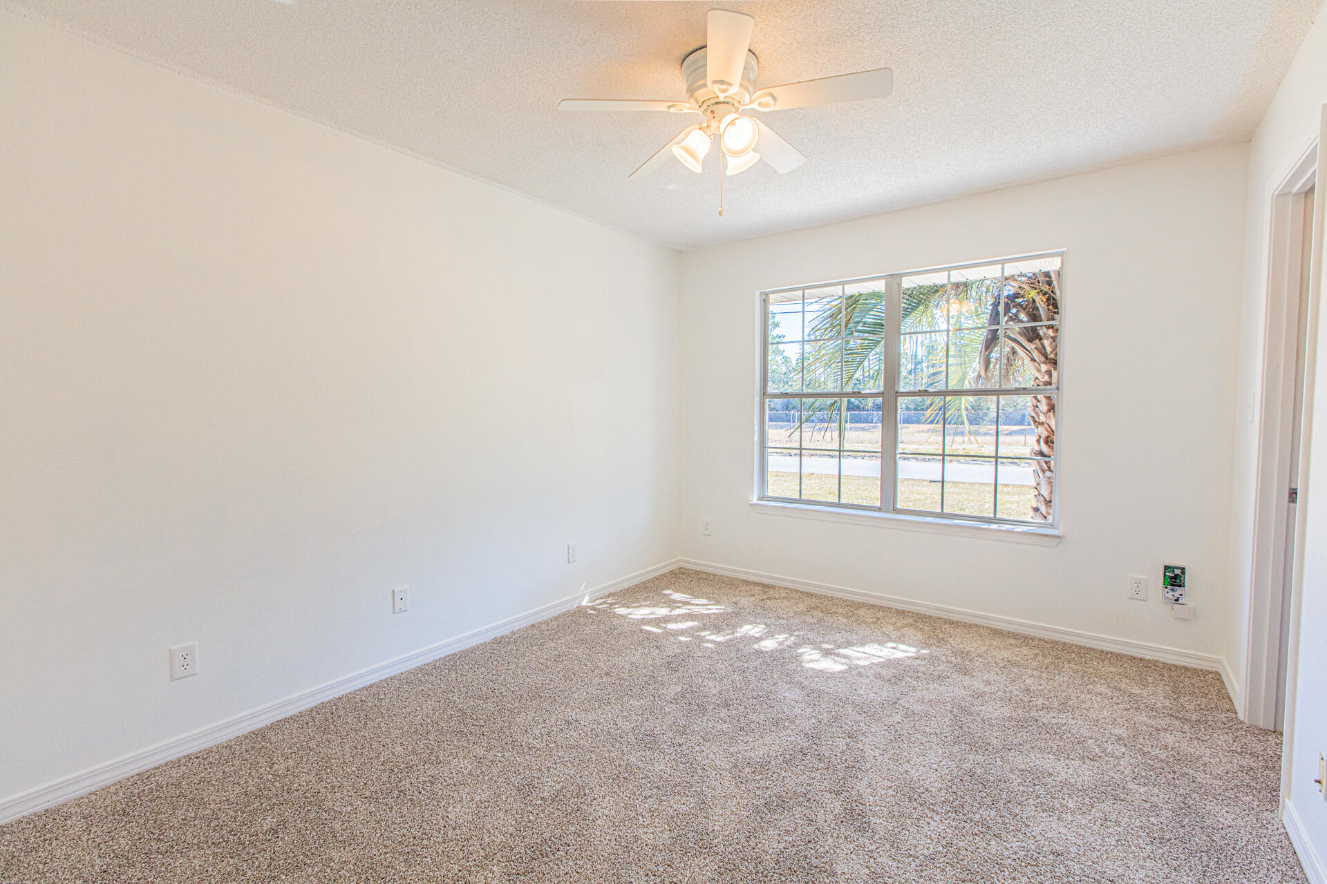 WOODRIDGE MANOR - Residential