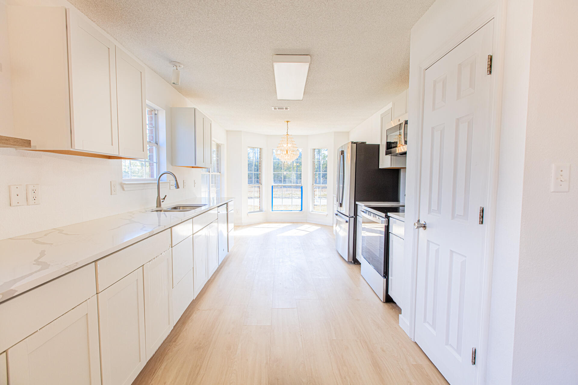 WOODRIDGE MANOR - Residential