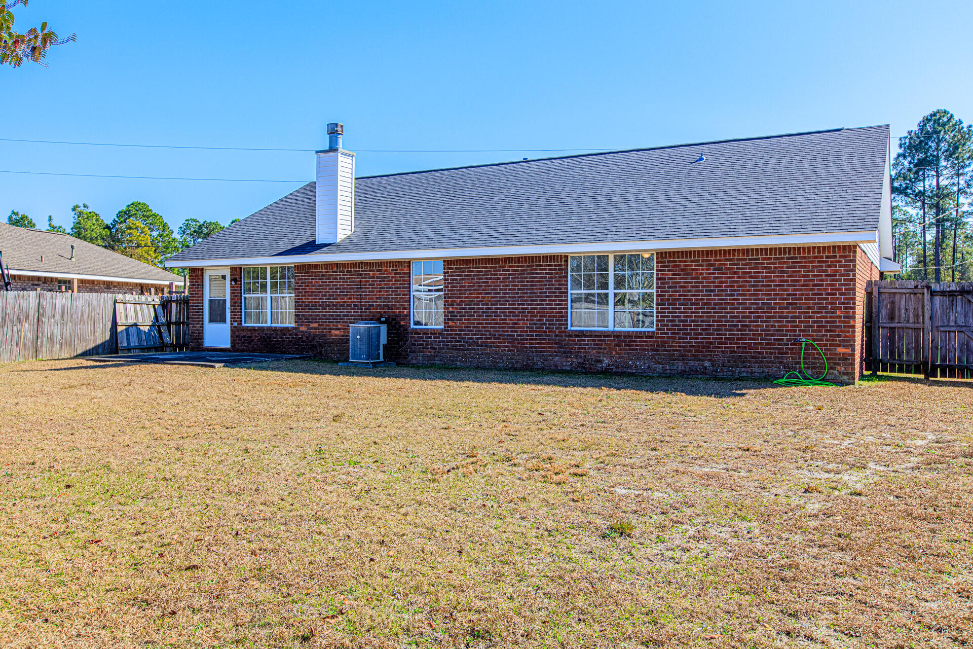 WOODRIDGE MANOR - Residential