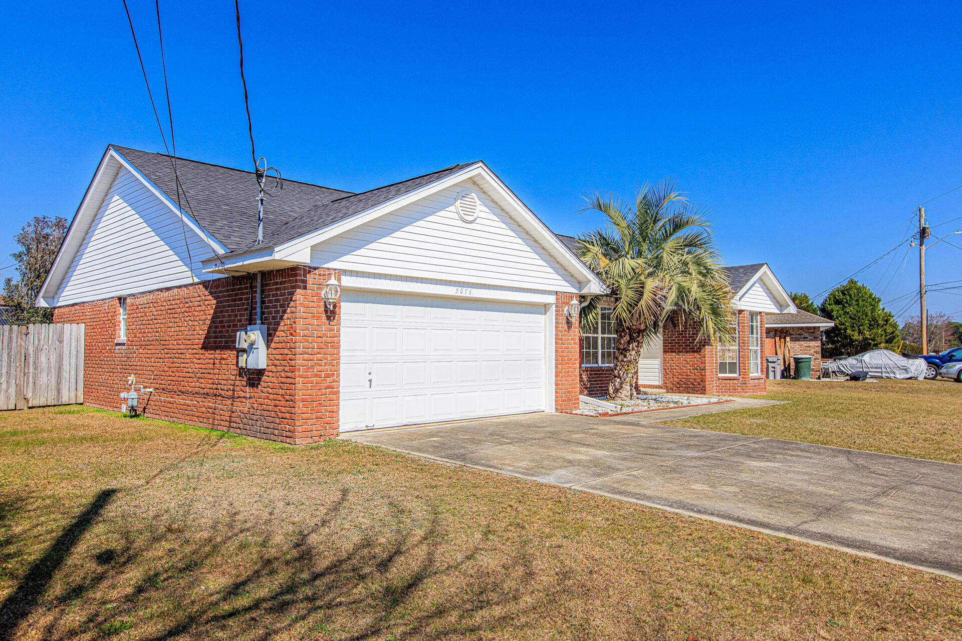 WOODRIDGE MANOR - Residential