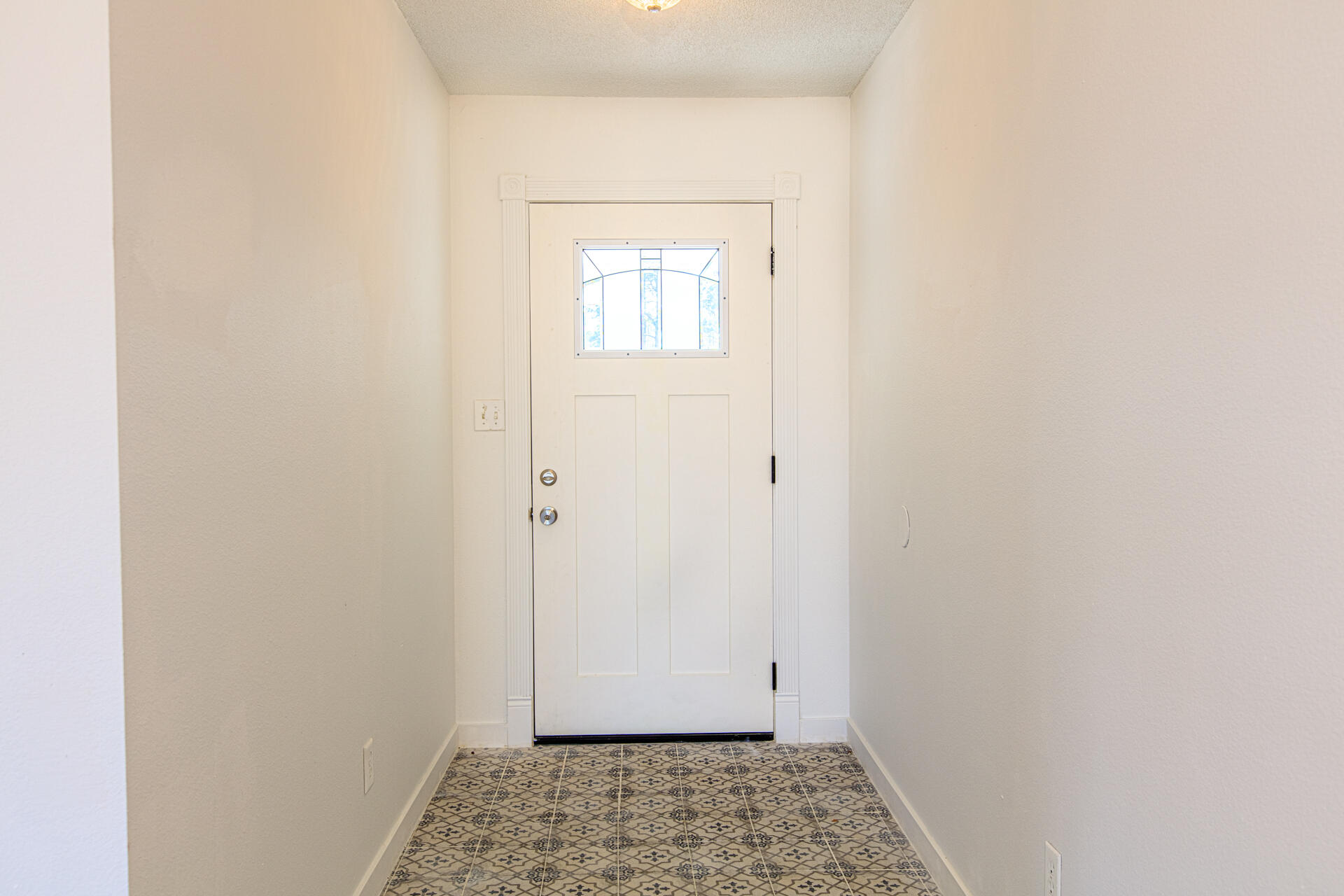 WOODRIDGE MANOR - Residential