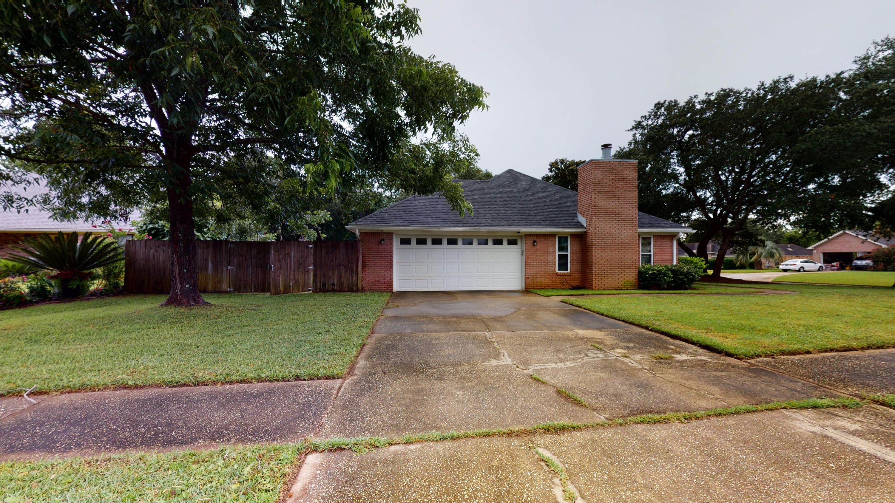 CASTELAR - Residential