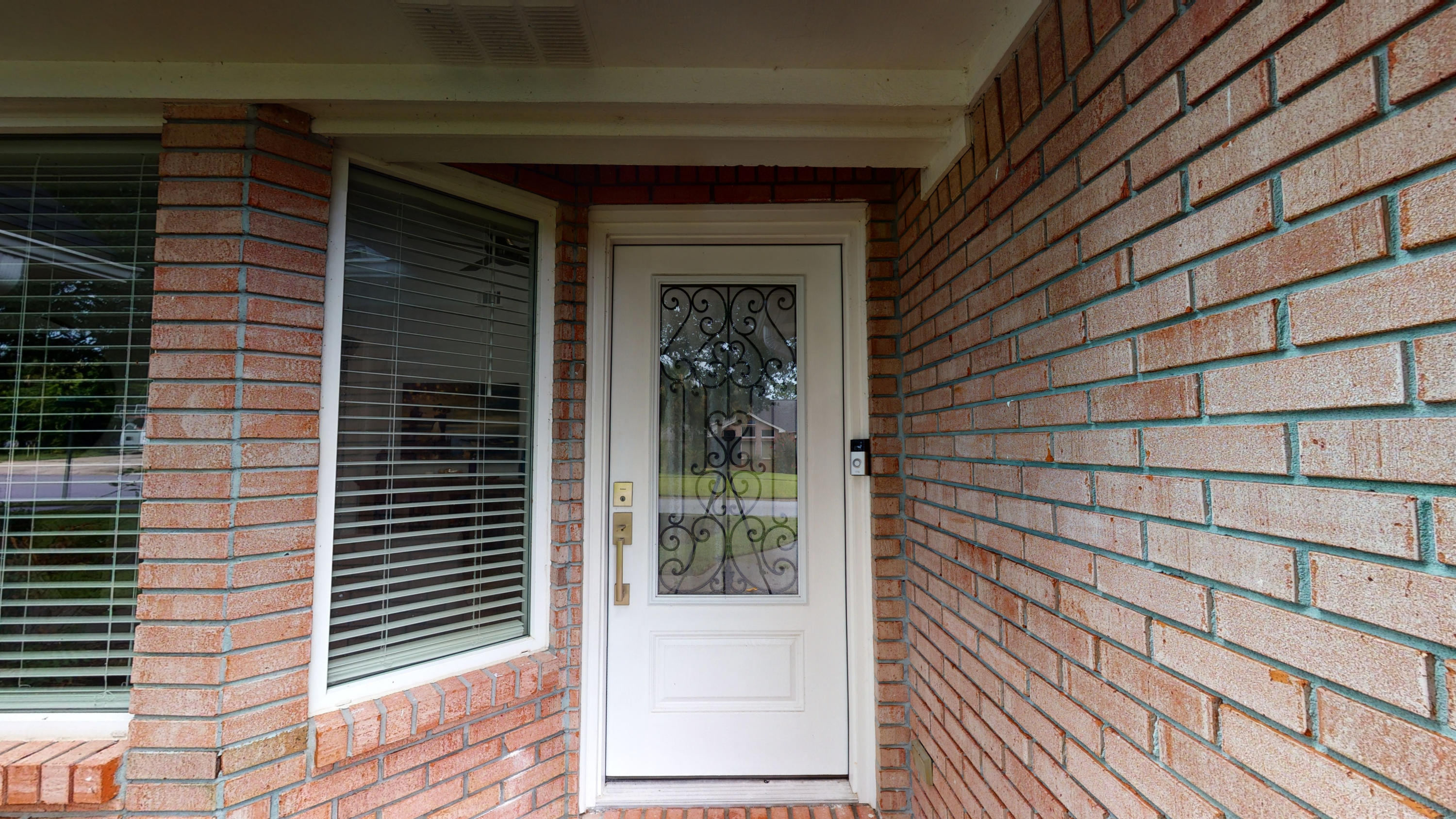 CASTELAR - Residential