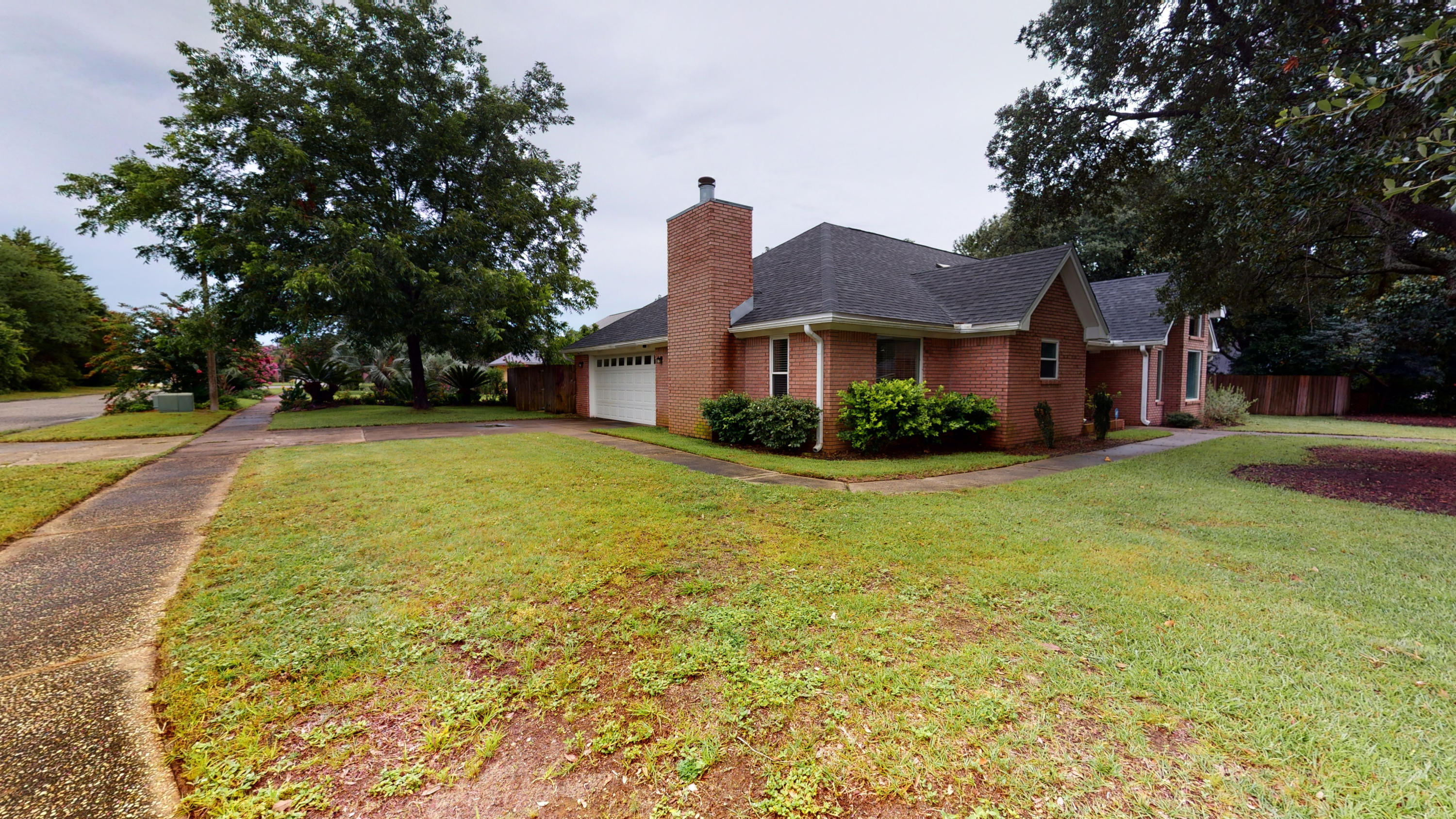 CASTELAR - Residential