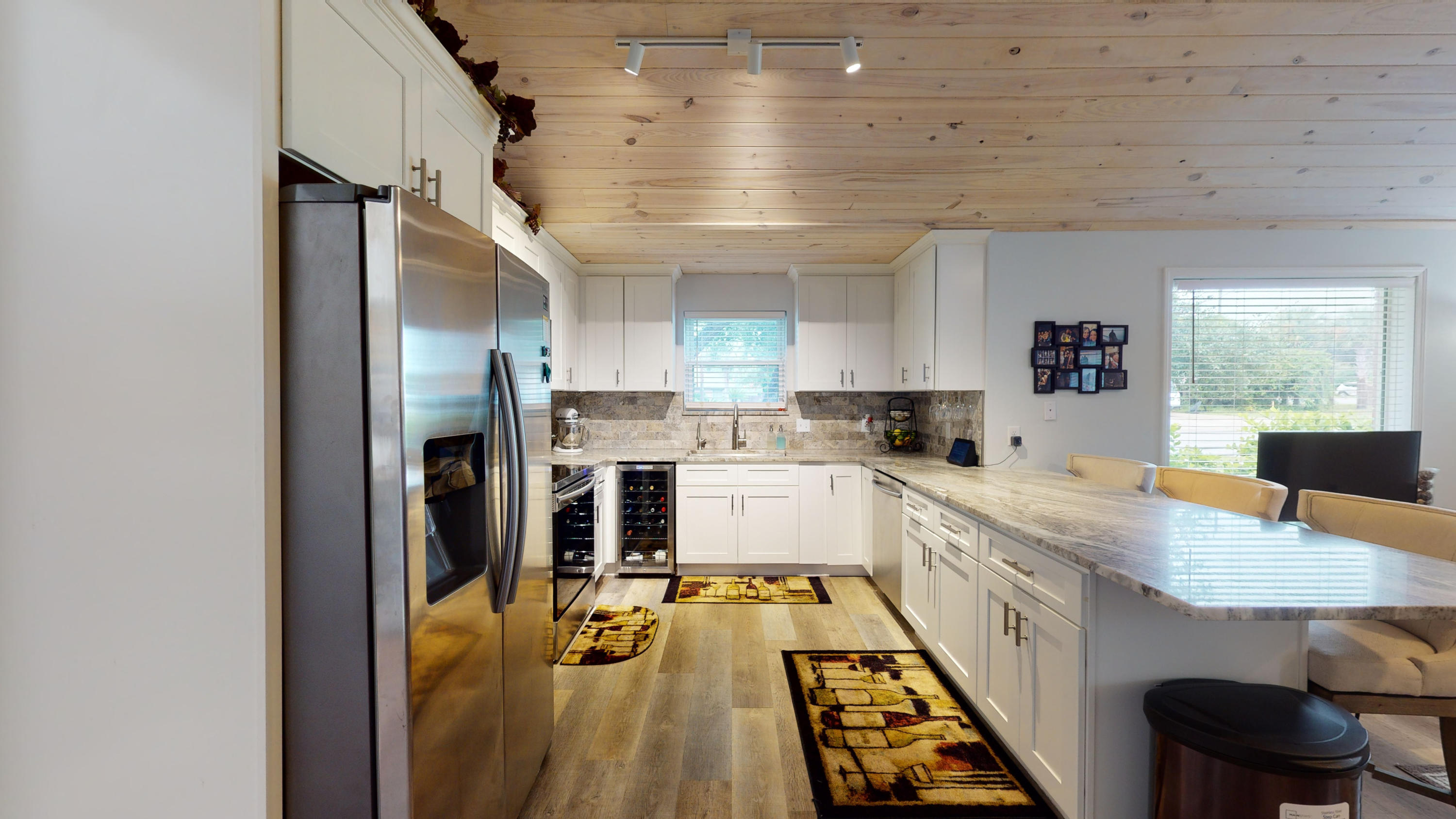 CASTELAR - Residential