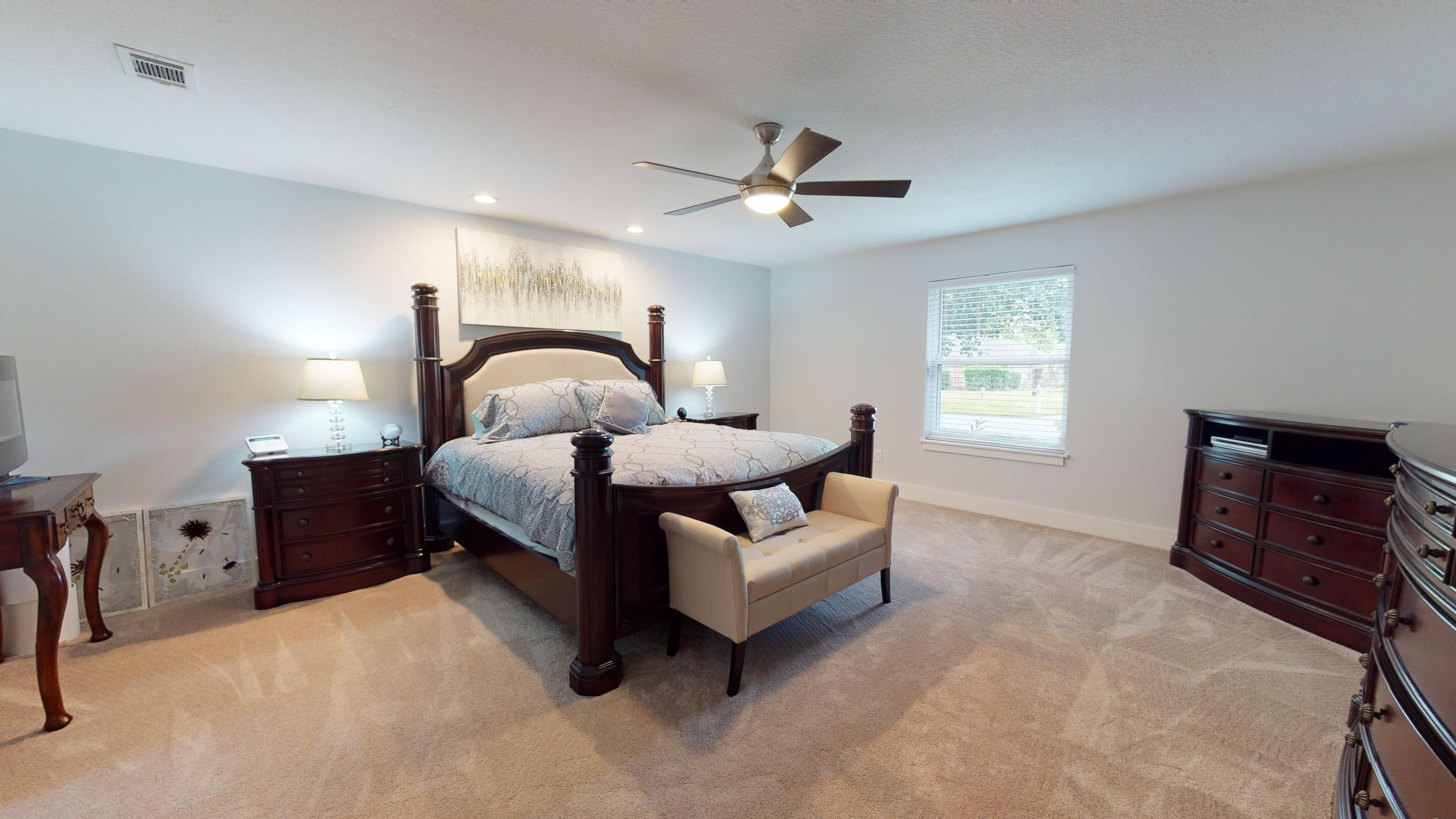 CASTELAR - Residential