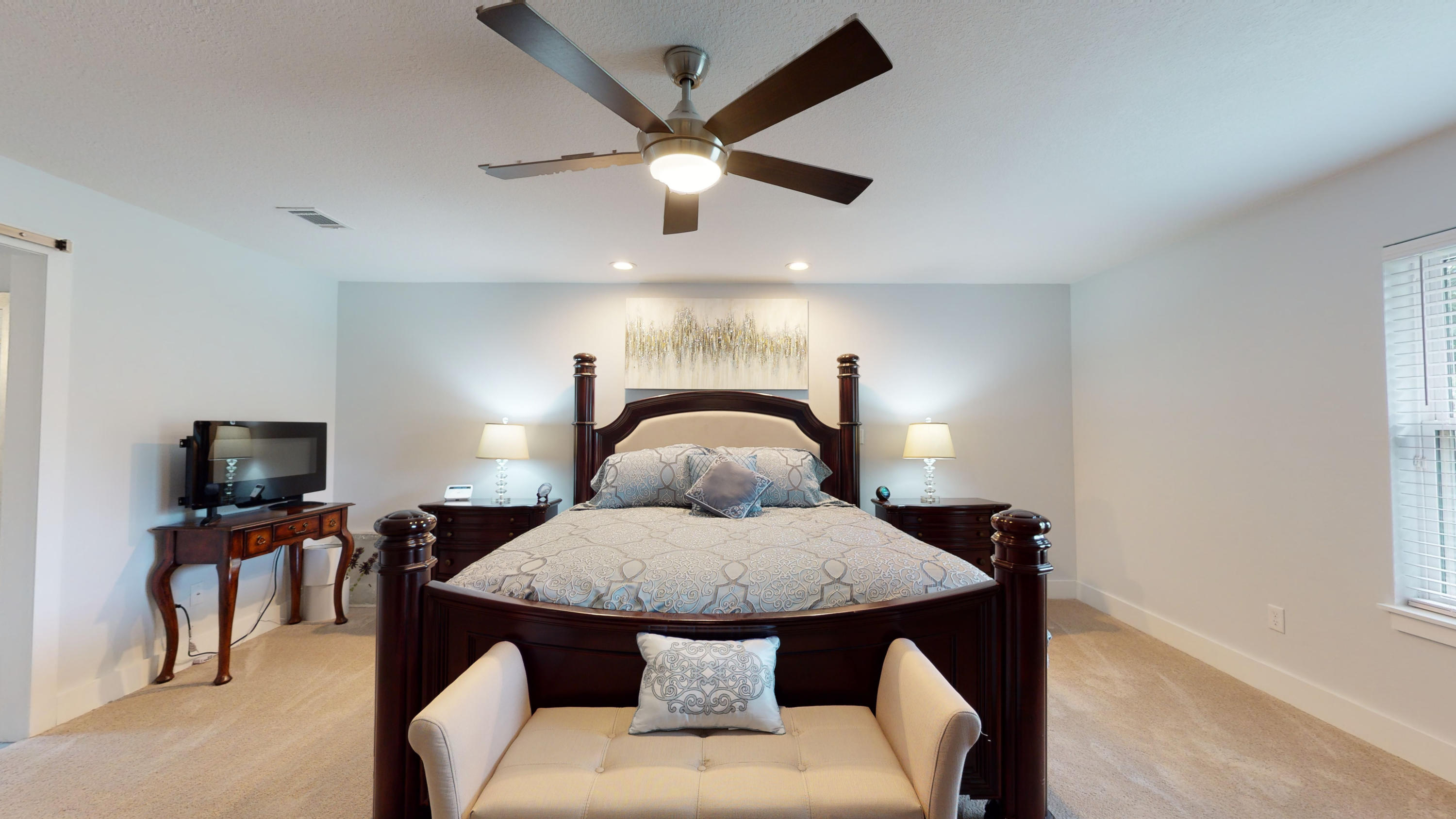 CASTELAR - Residential