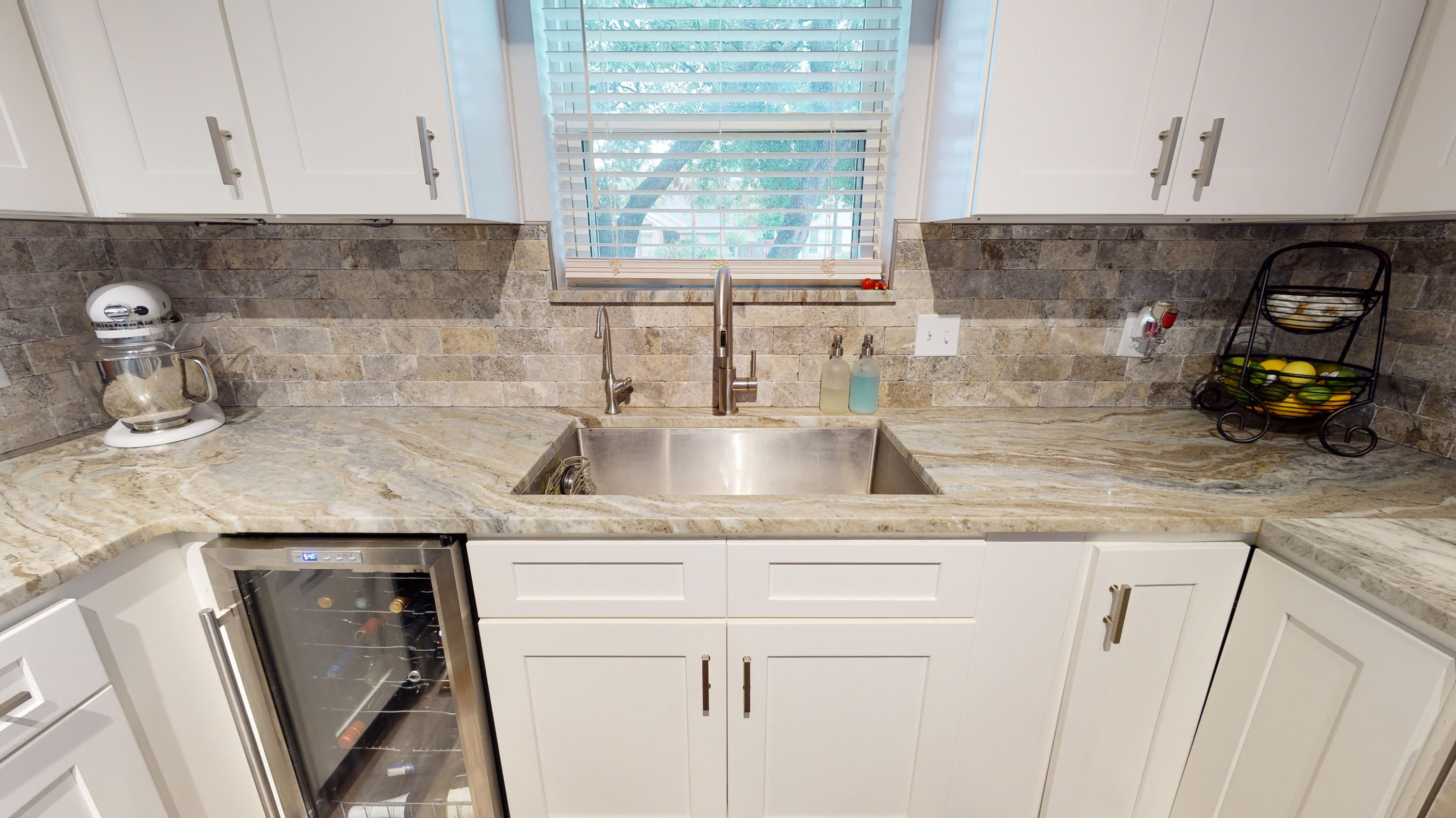 CASTELAR - Residential