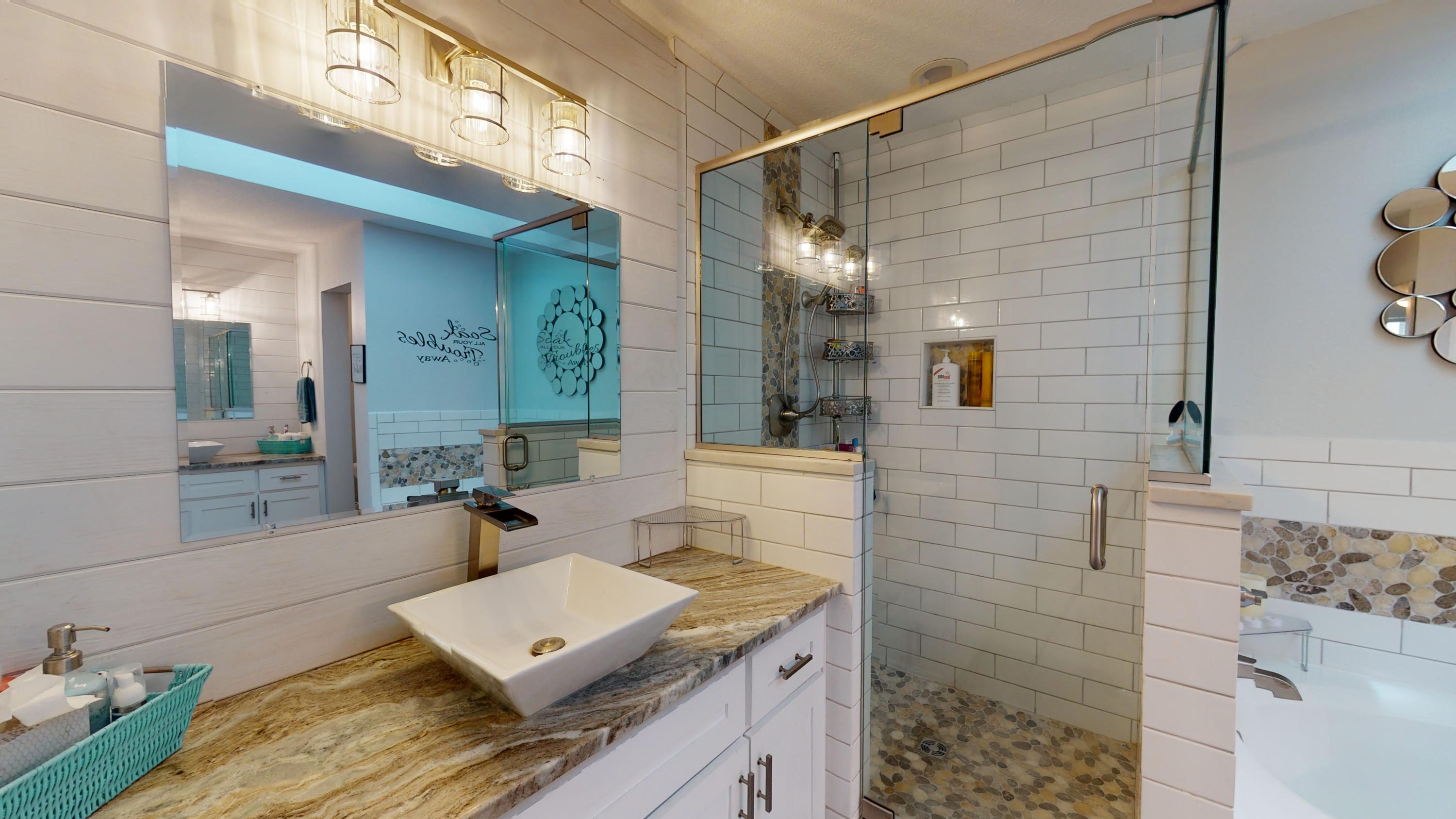 CASTELAR - Residential