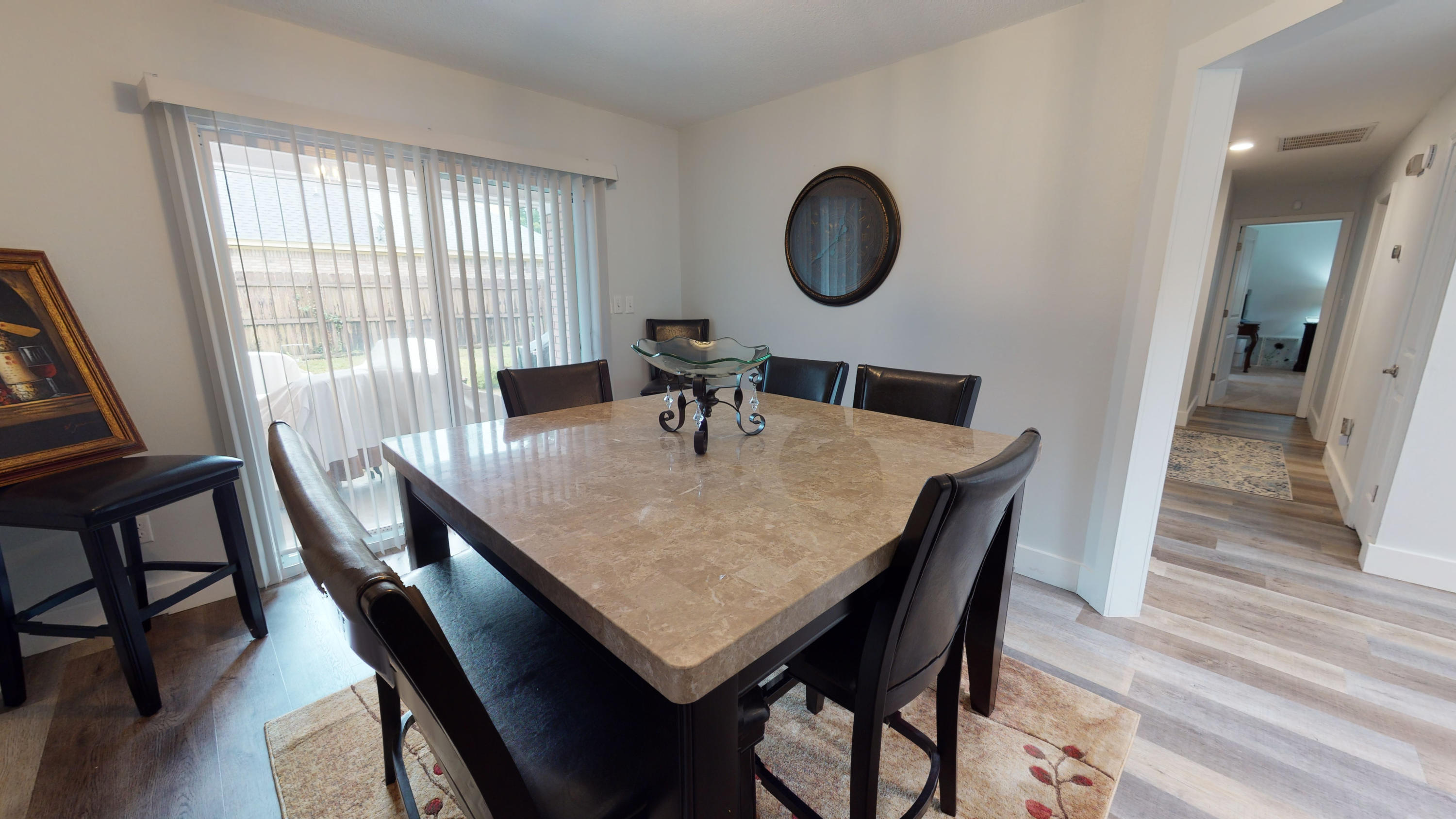 CASTELAR - Residential