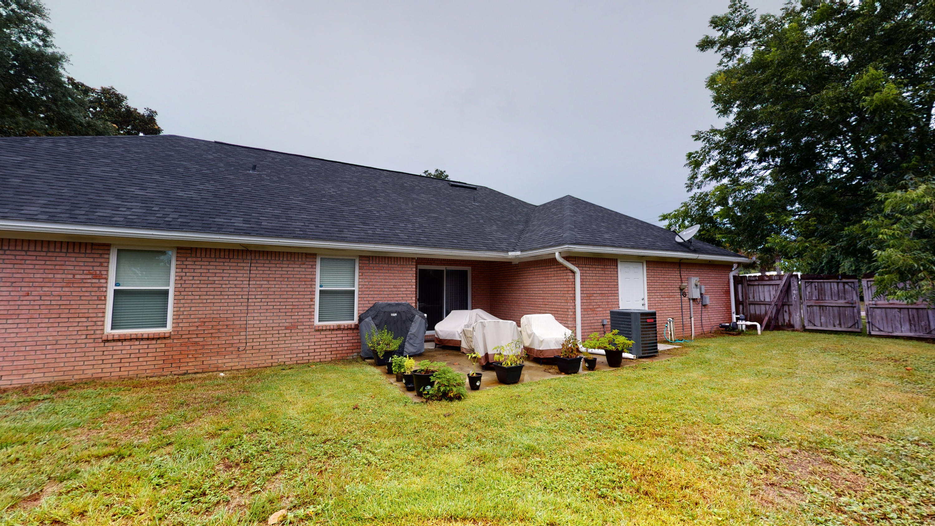 CASTELAR - Residential