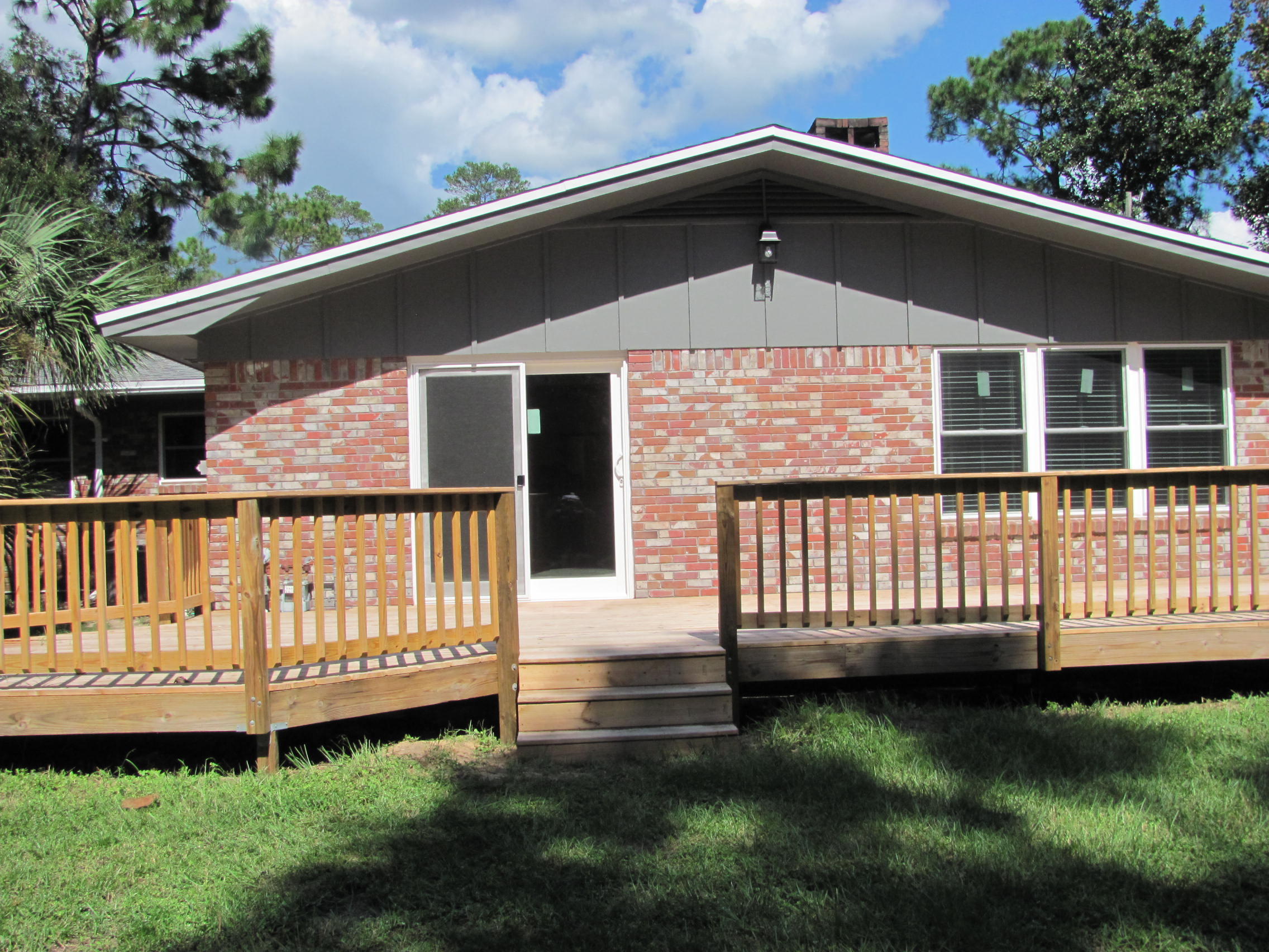 Kenwood/Chateauguay - Residential