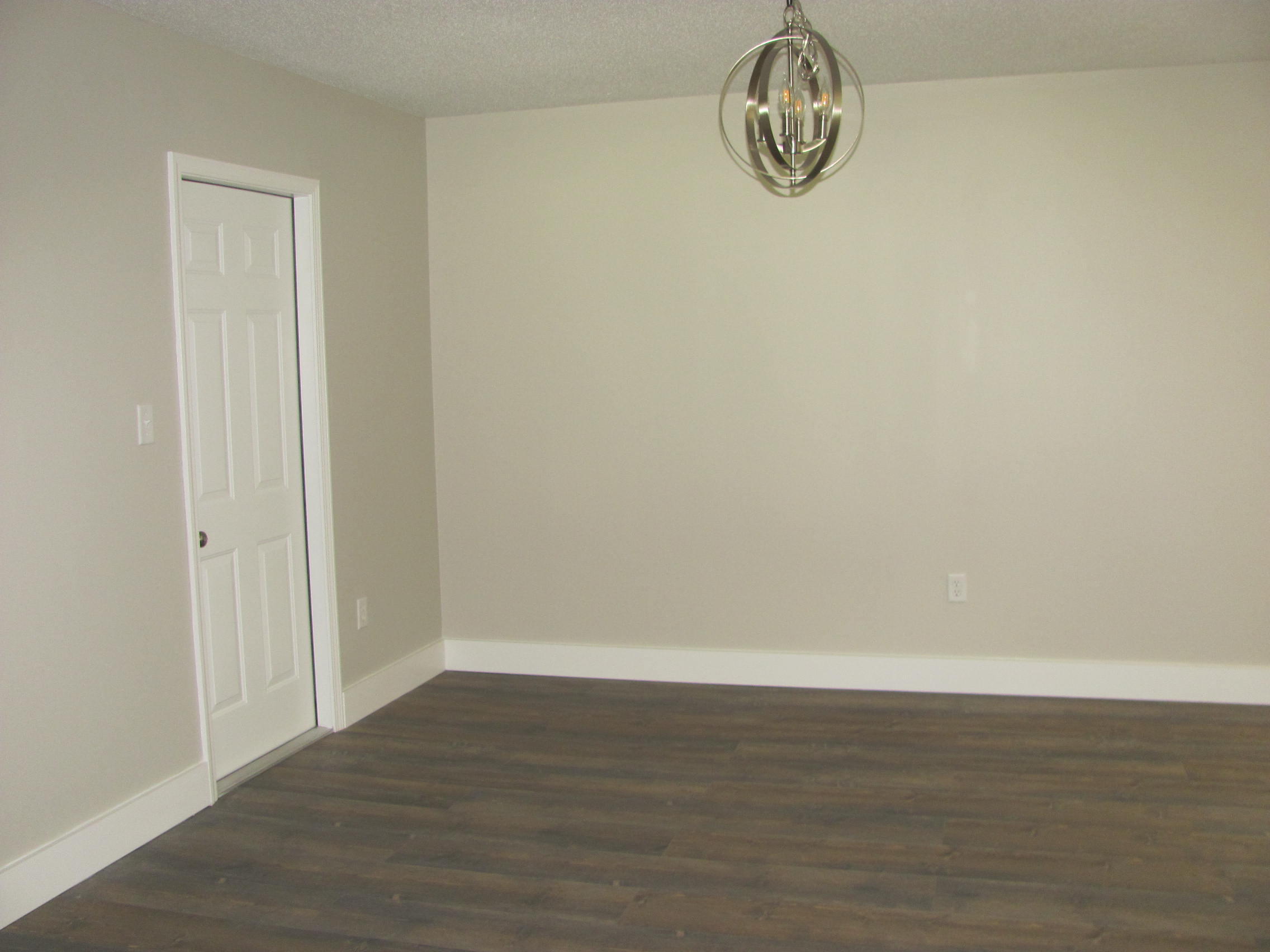 Kenwood/Chateauguay - Residential