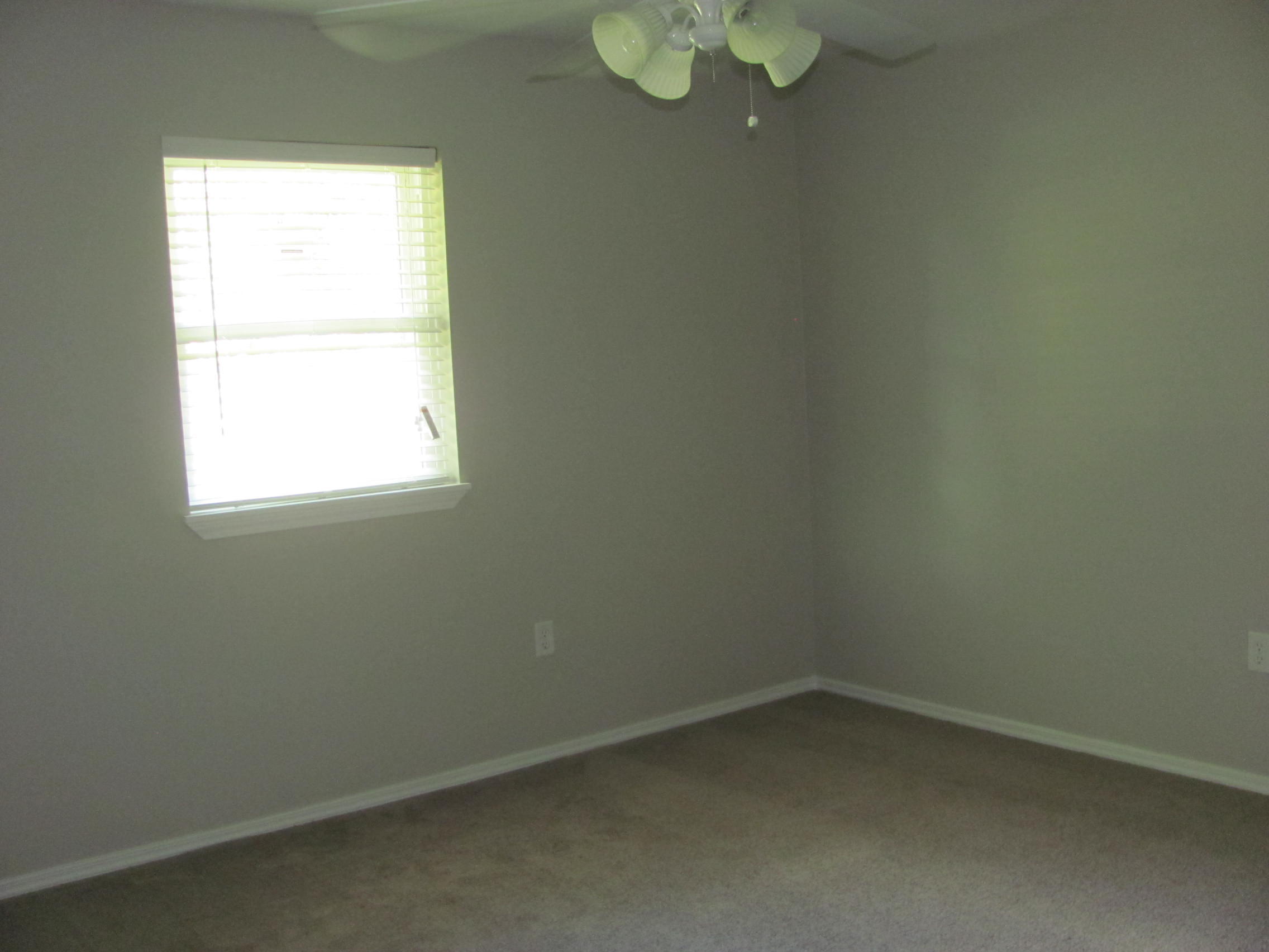 Kenwood/Chateauguay - Residential