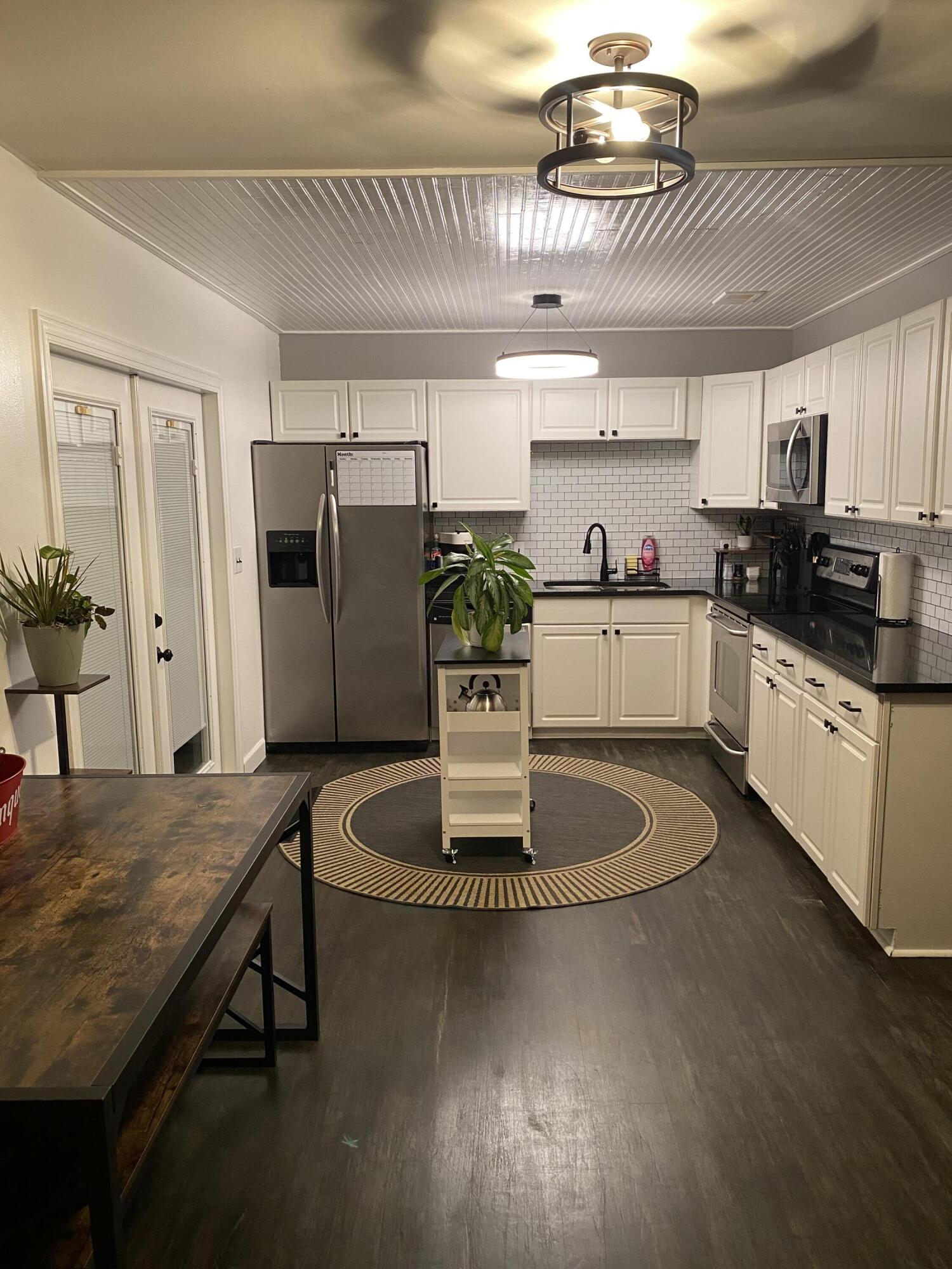 CHATEAU PRES DE LA MER - Residential