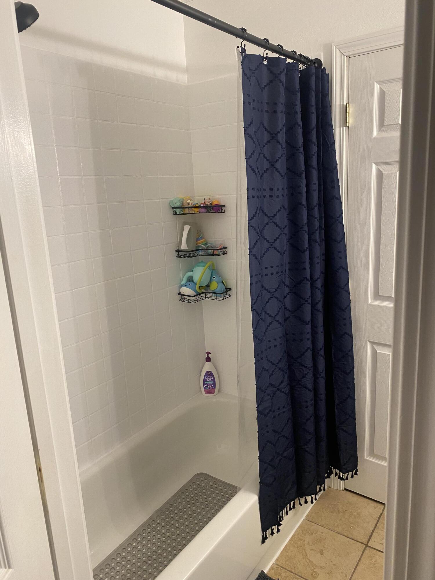 CHATEAU PRES DE LA MER - Residential