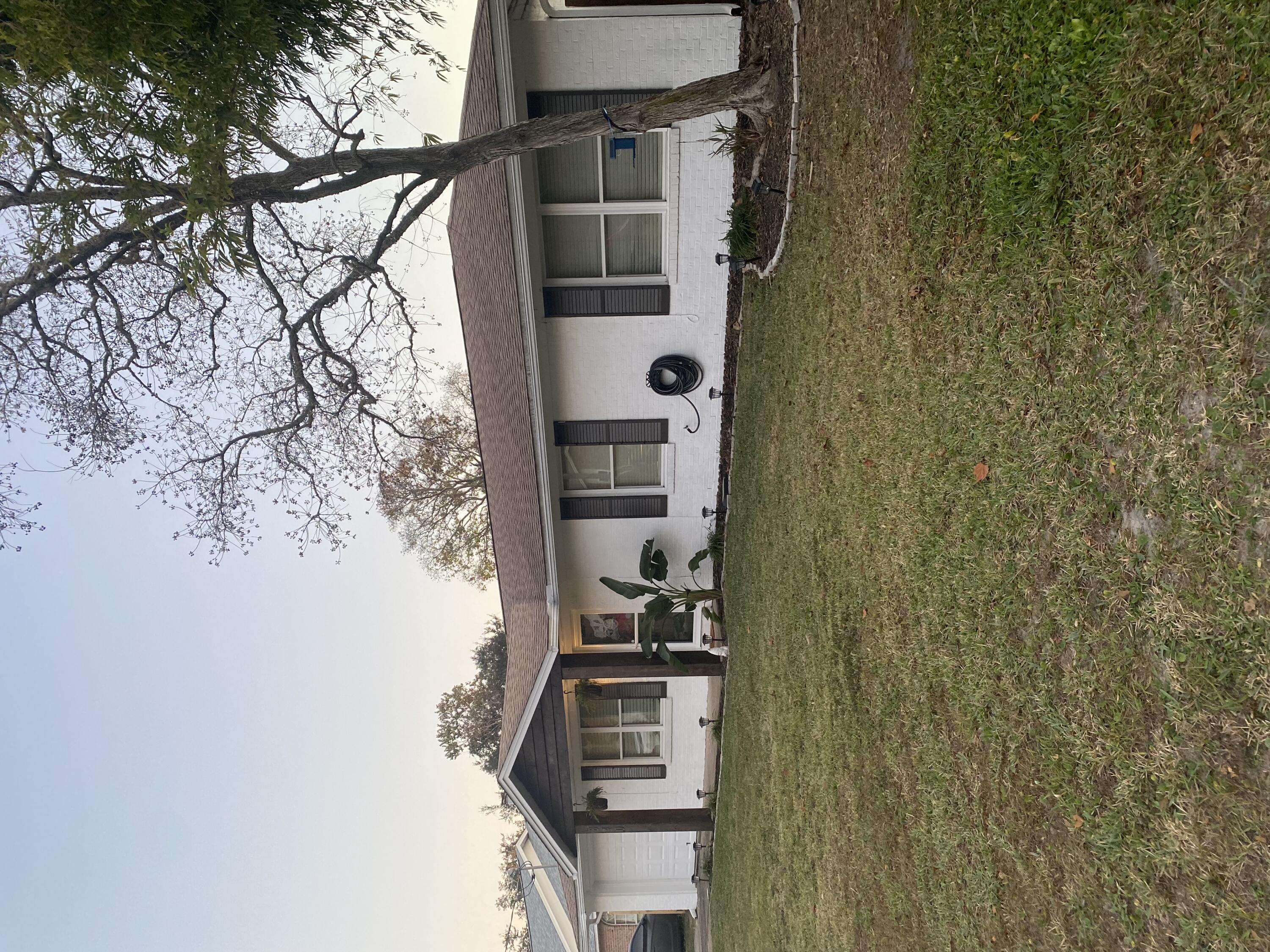 CHATEAU PRES DE LA MER - Residential