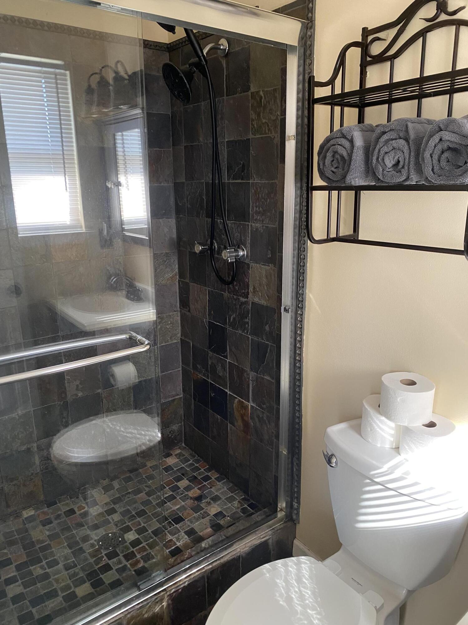 CHATEAU PRES DE LA MER - Residential