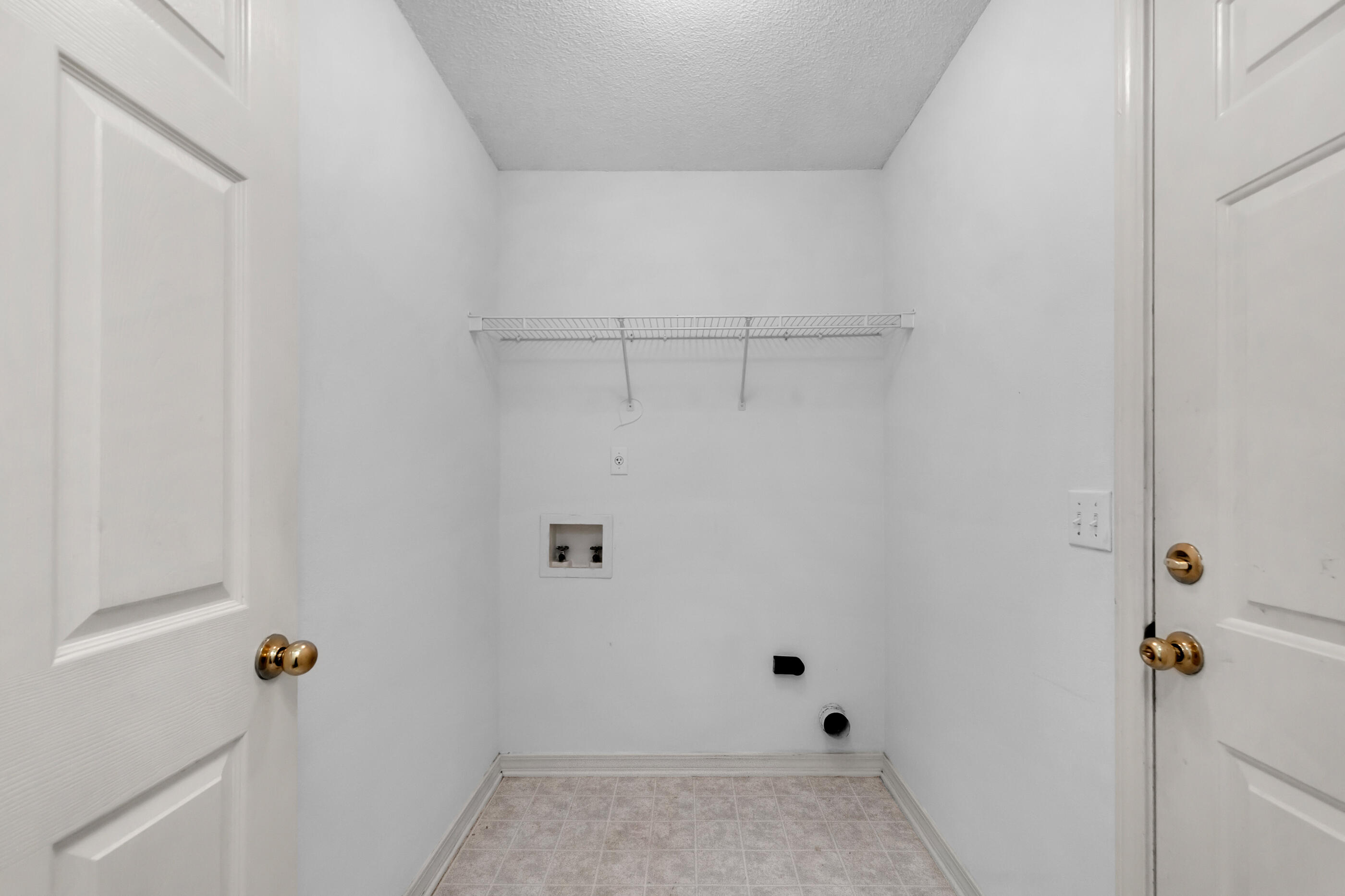 WATERFORD EST. - Residential