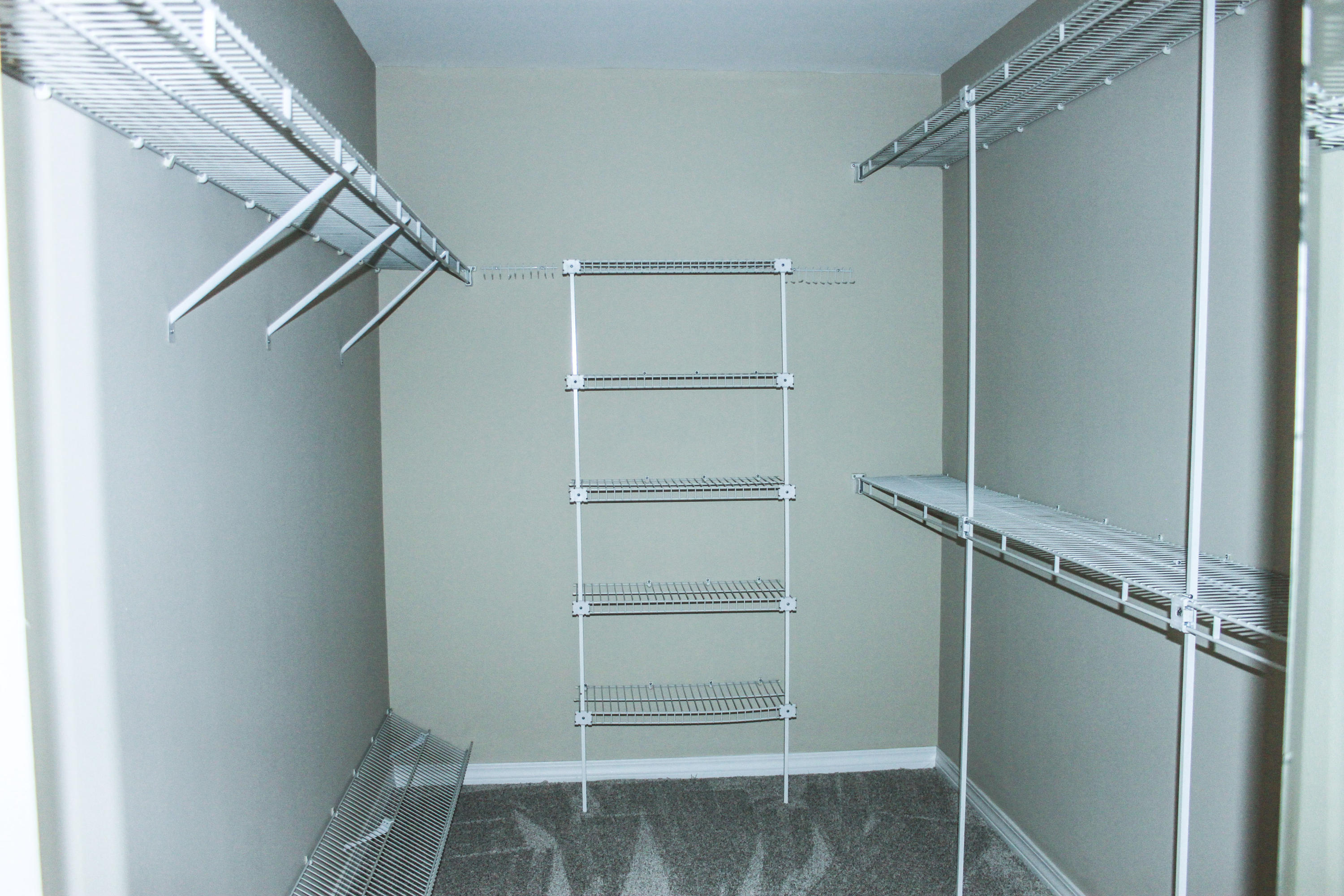 PELICAN BAY - Residential