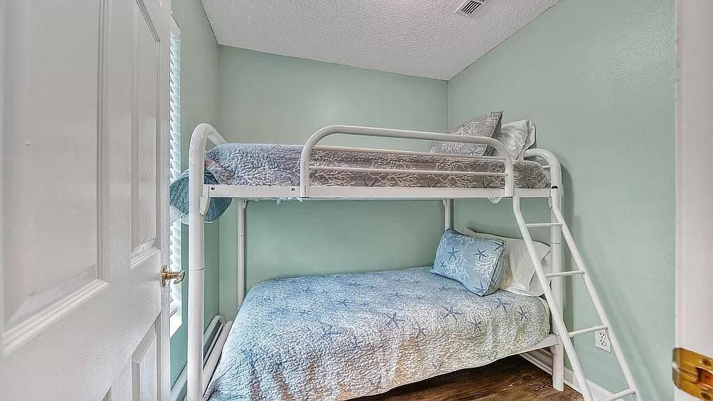 CIBONEY CONDO - Residential