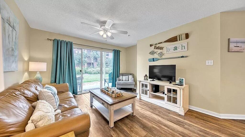 CIBONEY CONDO - Residential