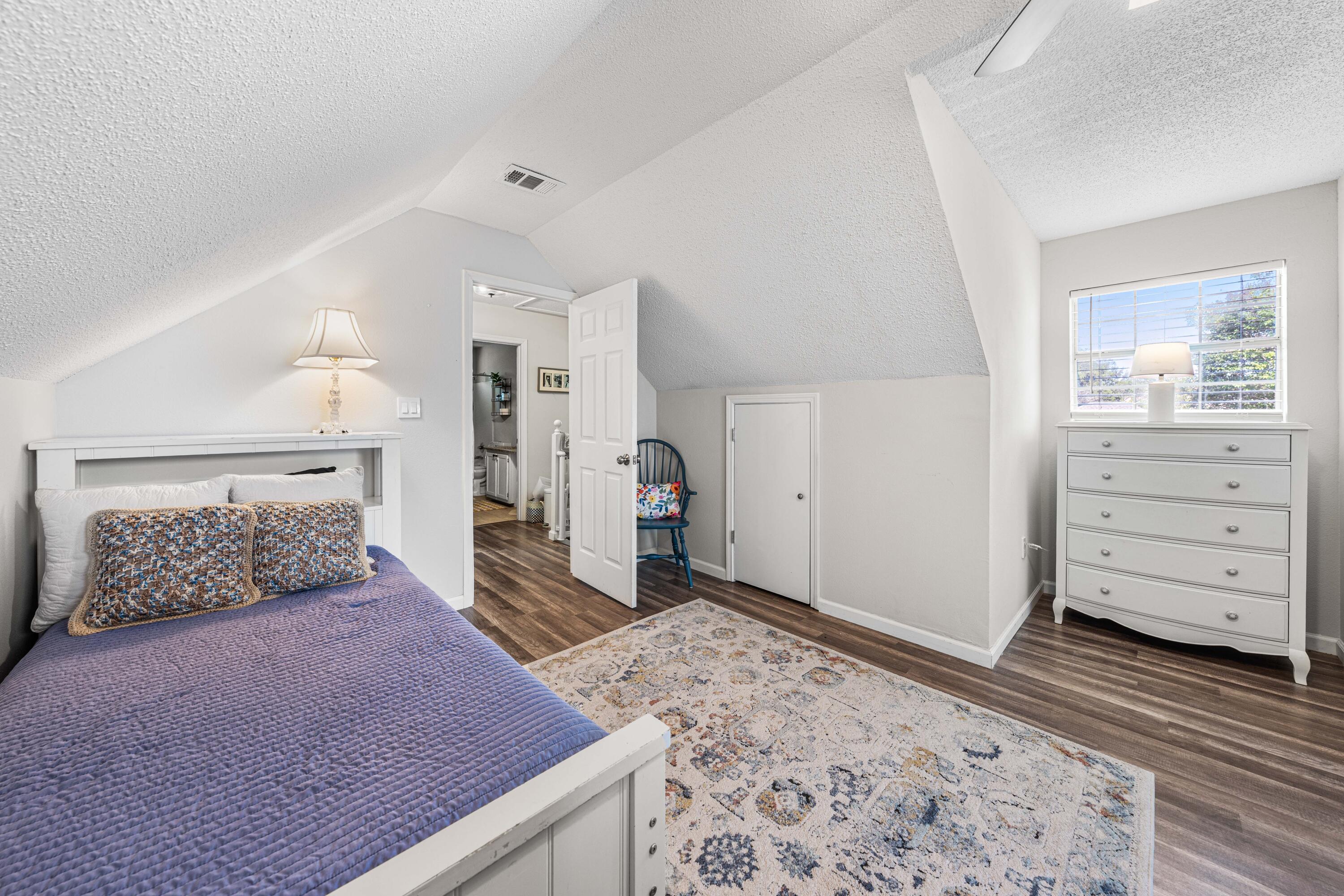 LEGION COVE S/D - Residential