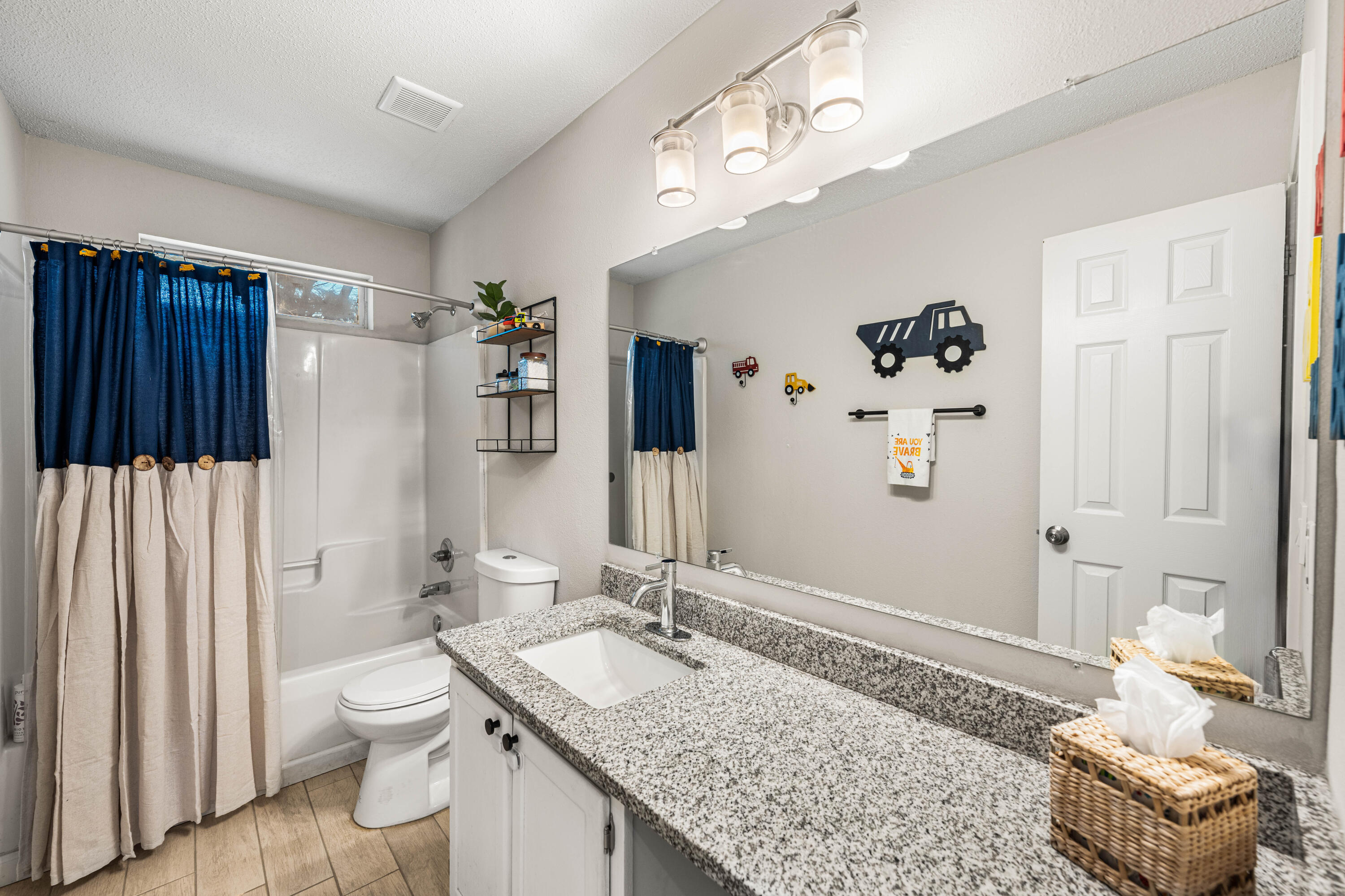 LEGION COVE S/D - Residential