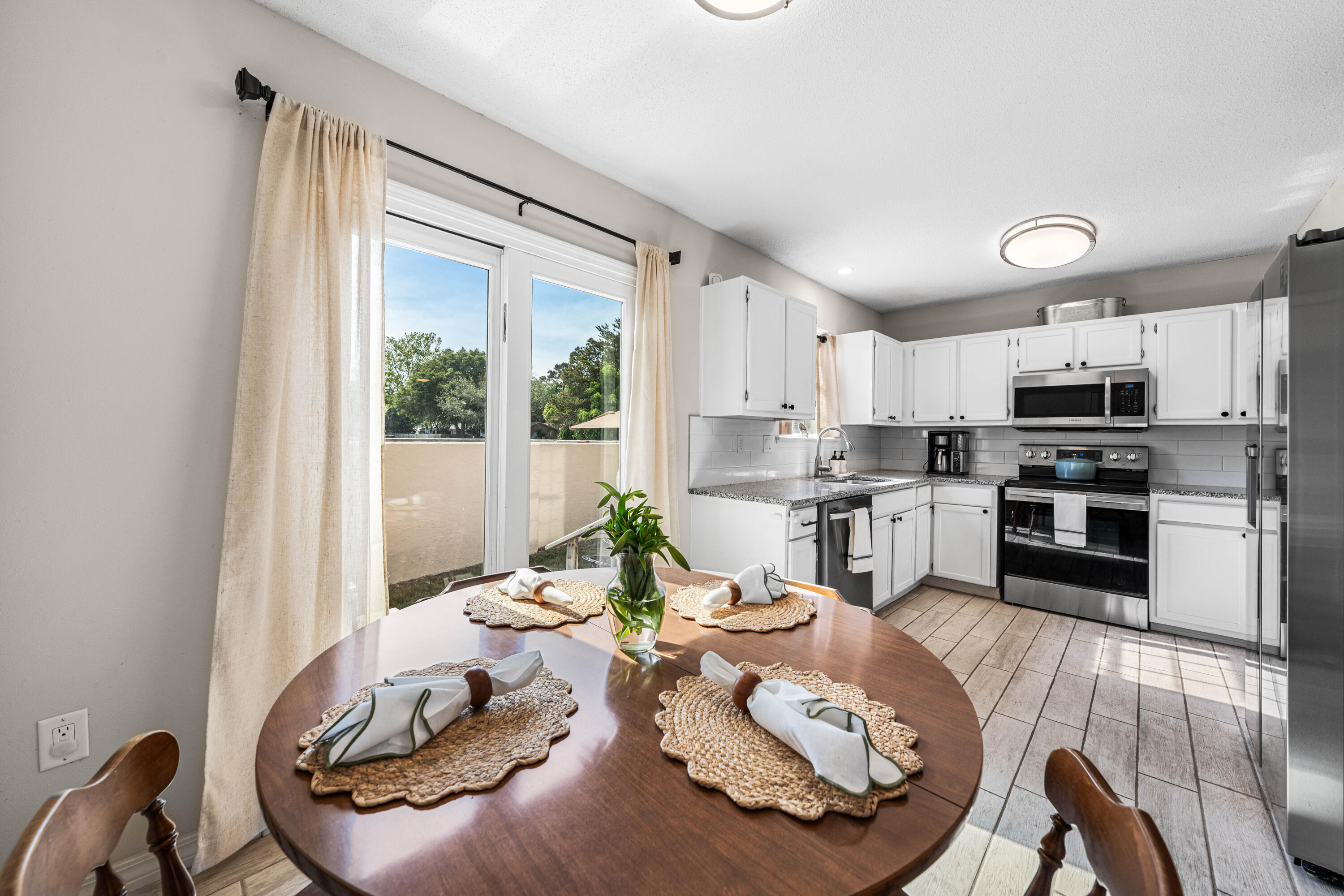 LEGION COVE S/D - Residential