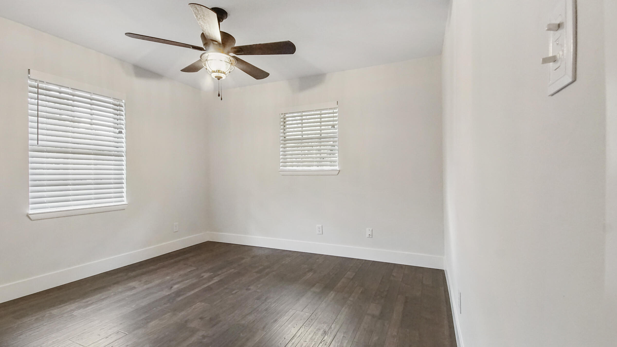 AUBURN ESTATES - Residential