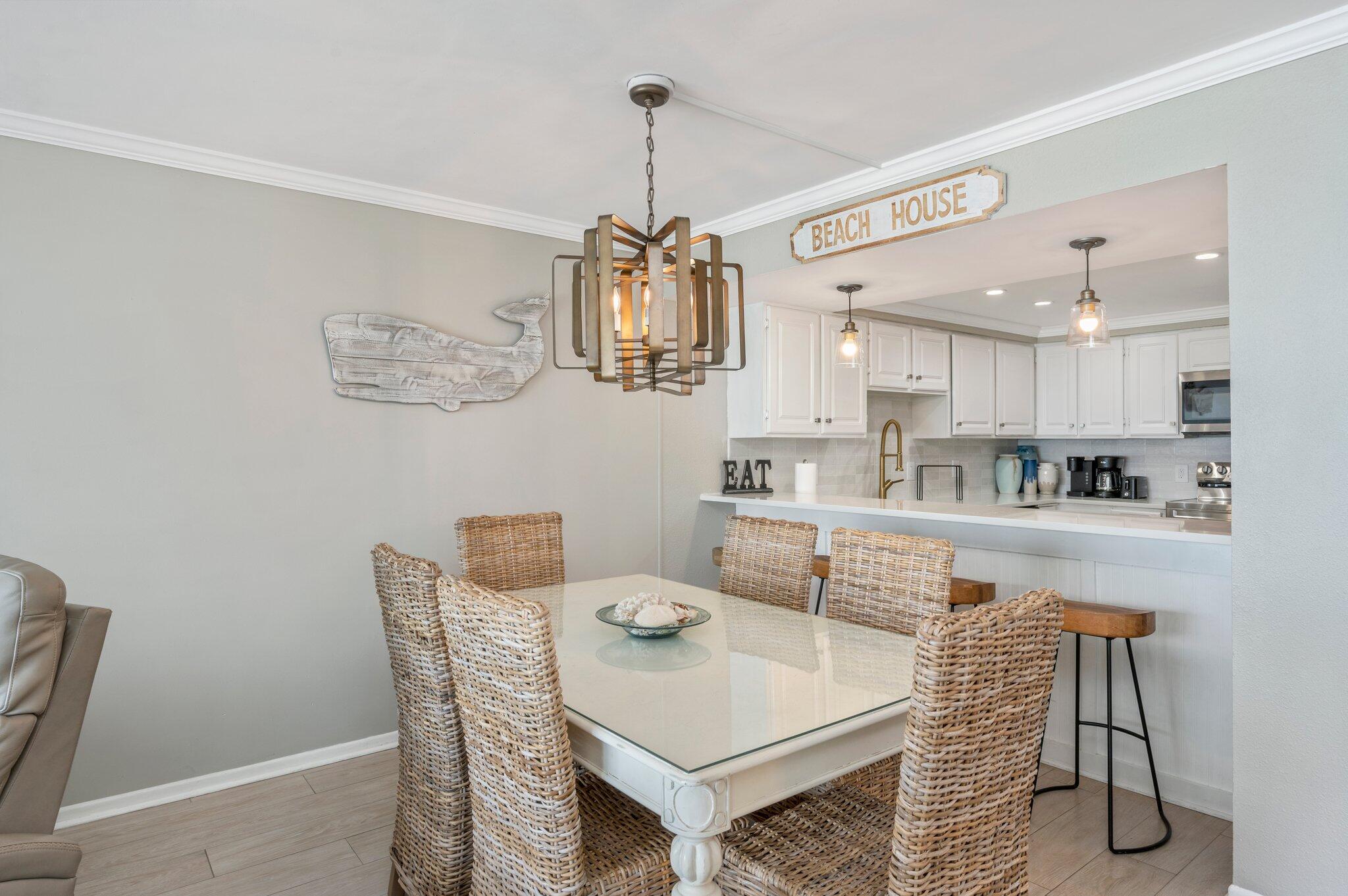 BEACH HOUSE CONDO PH 1 - Residential