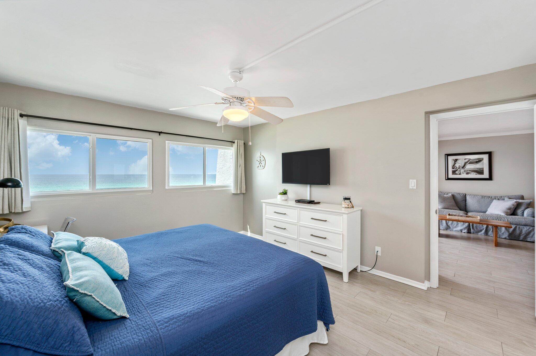 BEACH HOUSE CONDO PH 1 - Residential