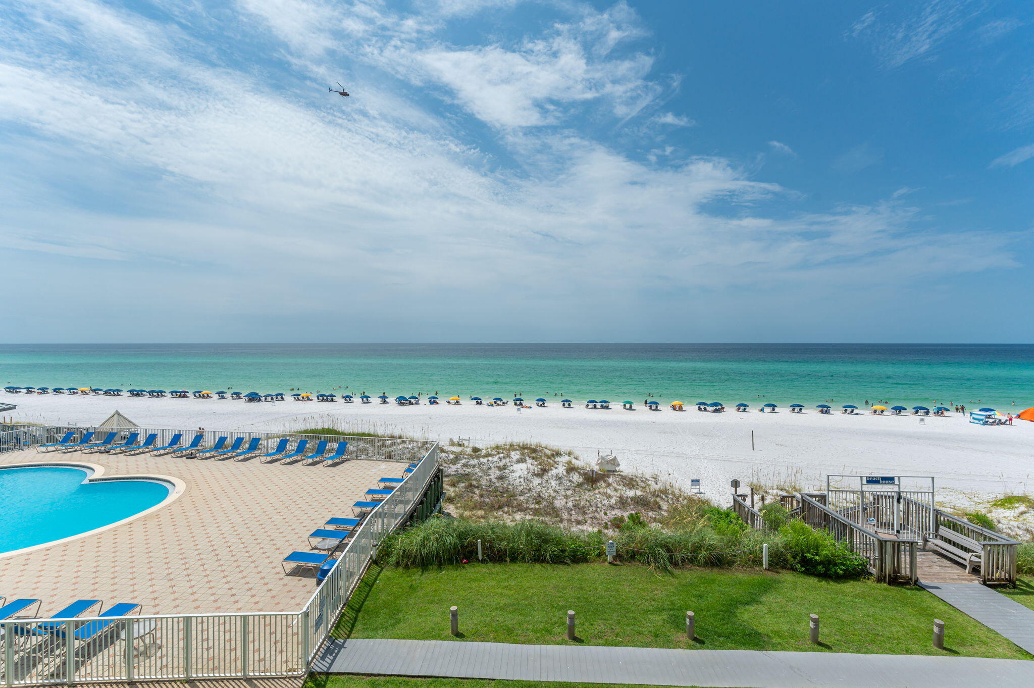 BEACH HOUSE CONDO PH 1 - Residential