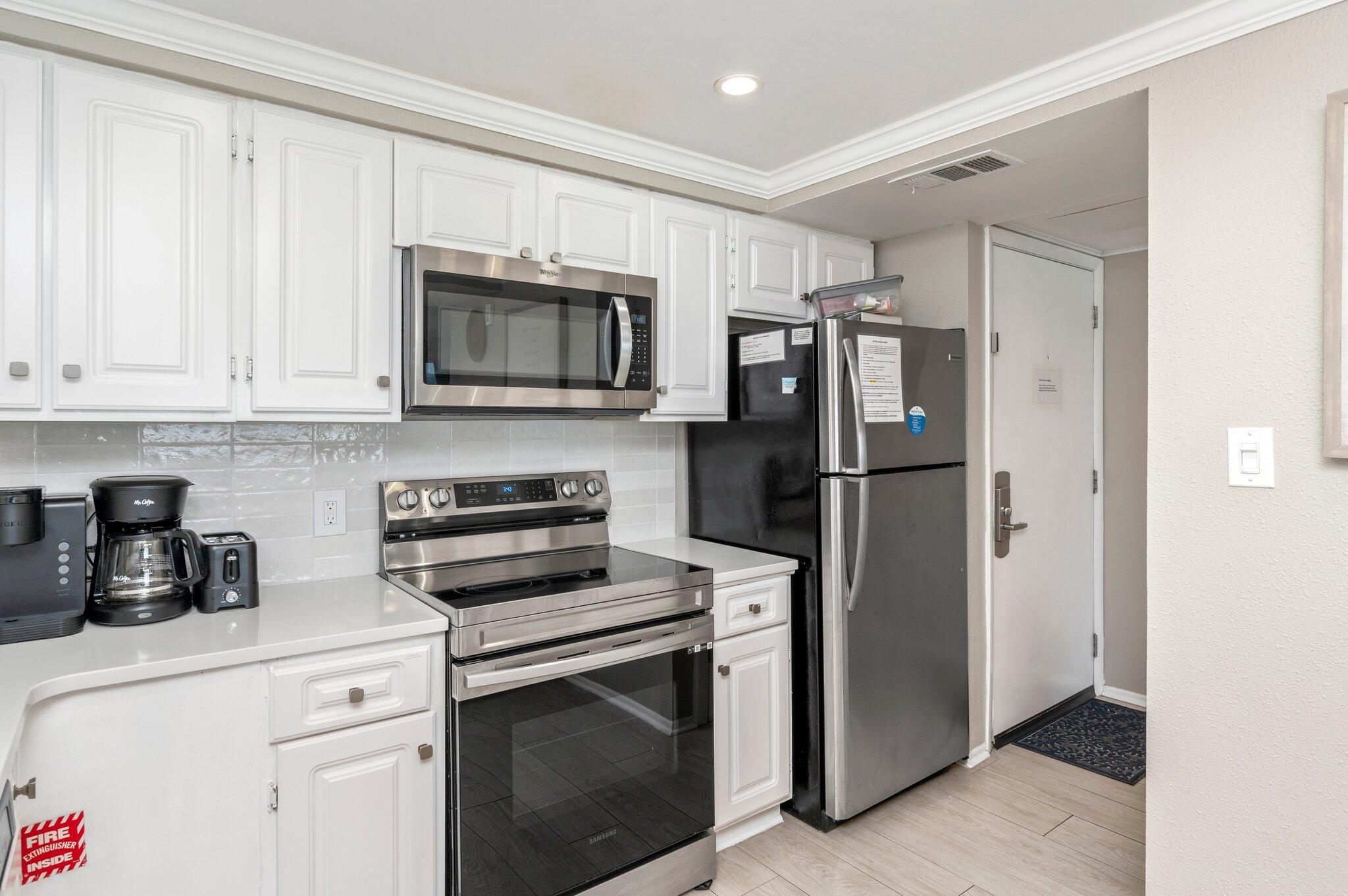 BEACH HOUSE CONDO PH 1 - Residential