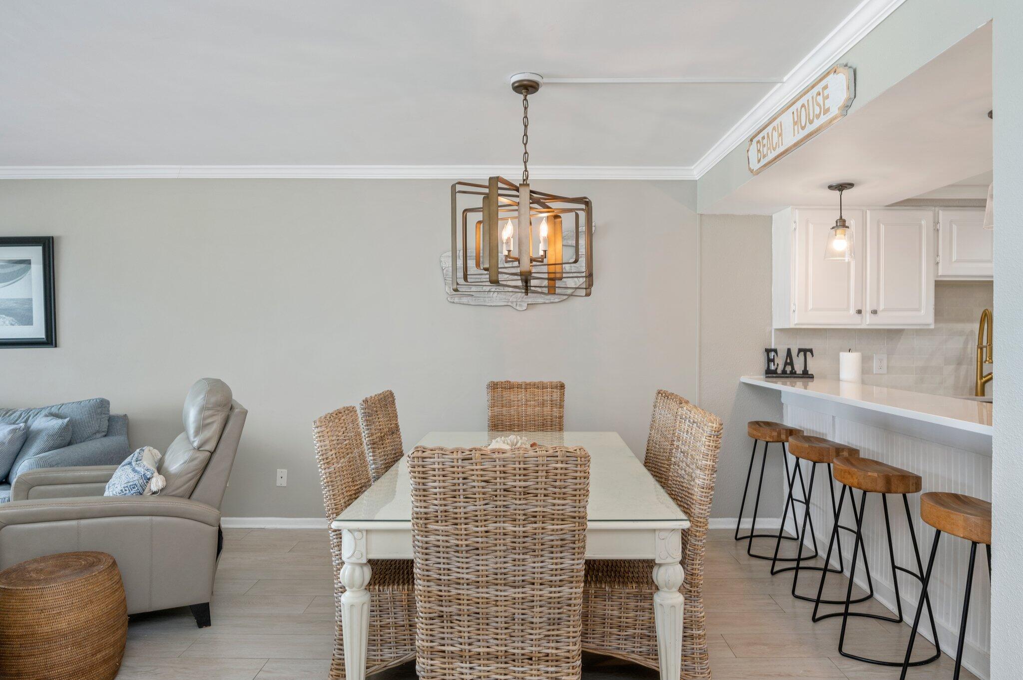BEACH HOUSE CONDO PH 1 - Residential