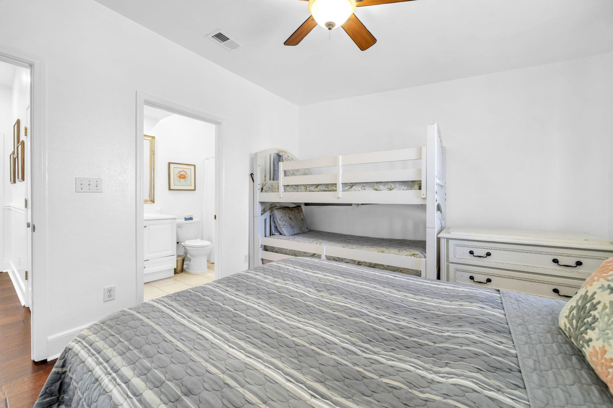 SUNCHASE T/H - Residential